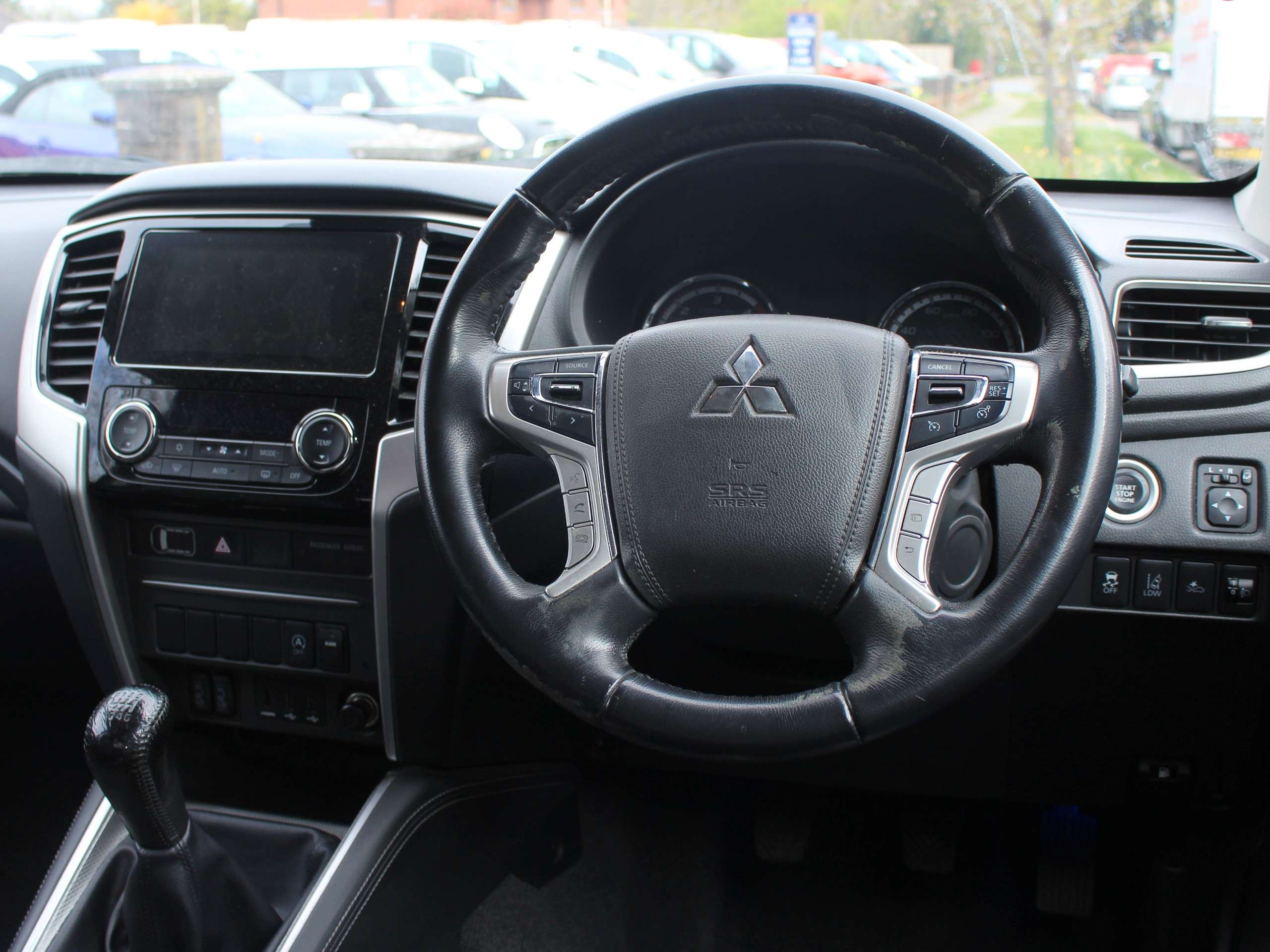 2021 MITSUBISHI L200 2021 MITSUBISHI L200