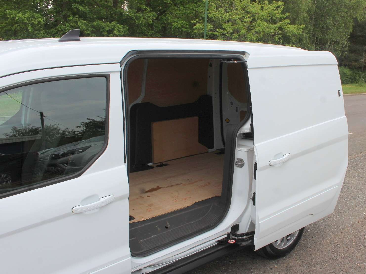2023 FORD TRANSIT CONNECT 2023 FORD TRANSIT CONNECT