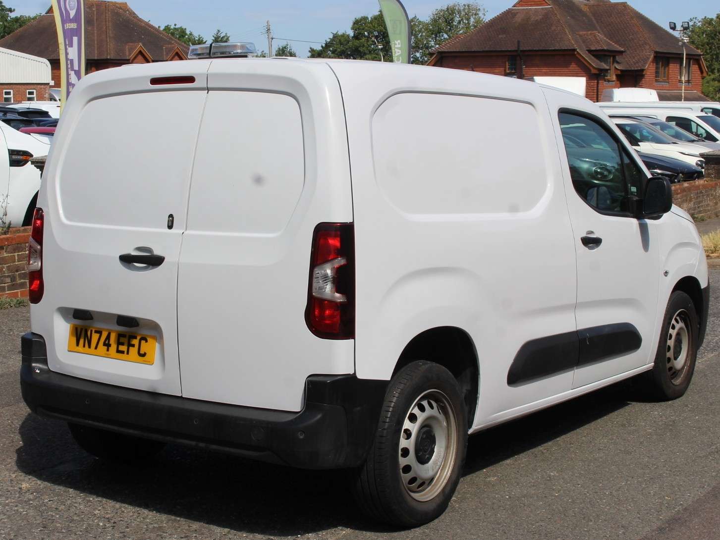A 2024 PEUGEOT PARTNER 1.5 BlueHDi 1000 Professional Standard Panel Van 5dr Diesel Manual SWB Euro 6 (s/s) (100 ps) A 2024 PEUGEOT PARTNER 1.5 BlueHDi 1000 Professional Standard Panel Van 5dr Diesel Manual SWB Euro 6 (s/s) (100 ps)