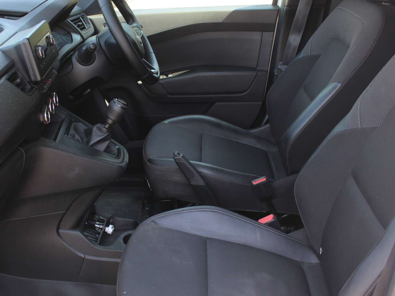 2023 RENAULT KANGOO 2023 RENAULT KANGOO