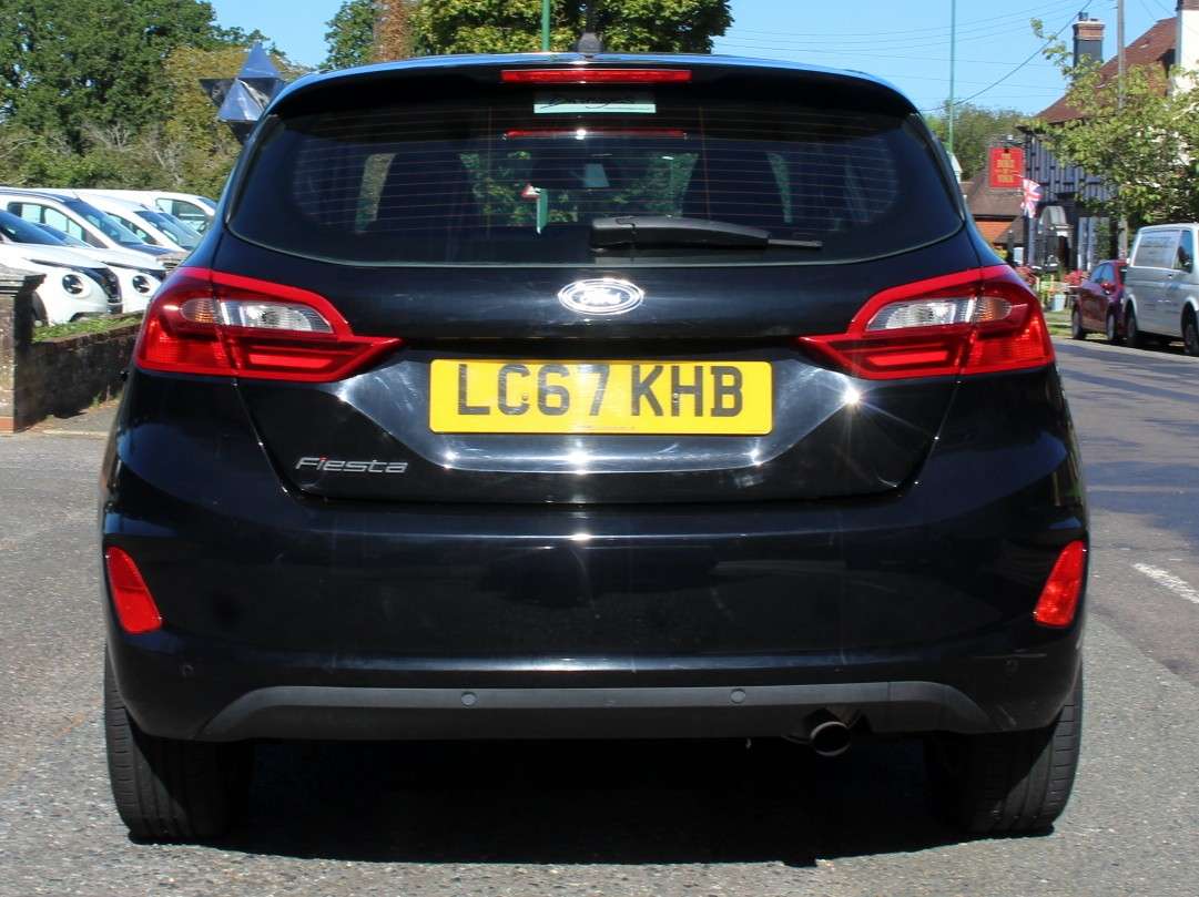 A 2018 FORD FIESTA 1.0T EcoBoost Zetec Hatchback 5dr Petrol Auto Euro 6 (s/s) (100 ps) A 2018 FORD FIESTA 1.0T EcoBoost Zetec Hatchback 5dr Petrol Auto Euro 6 (s/s) (100 ps)