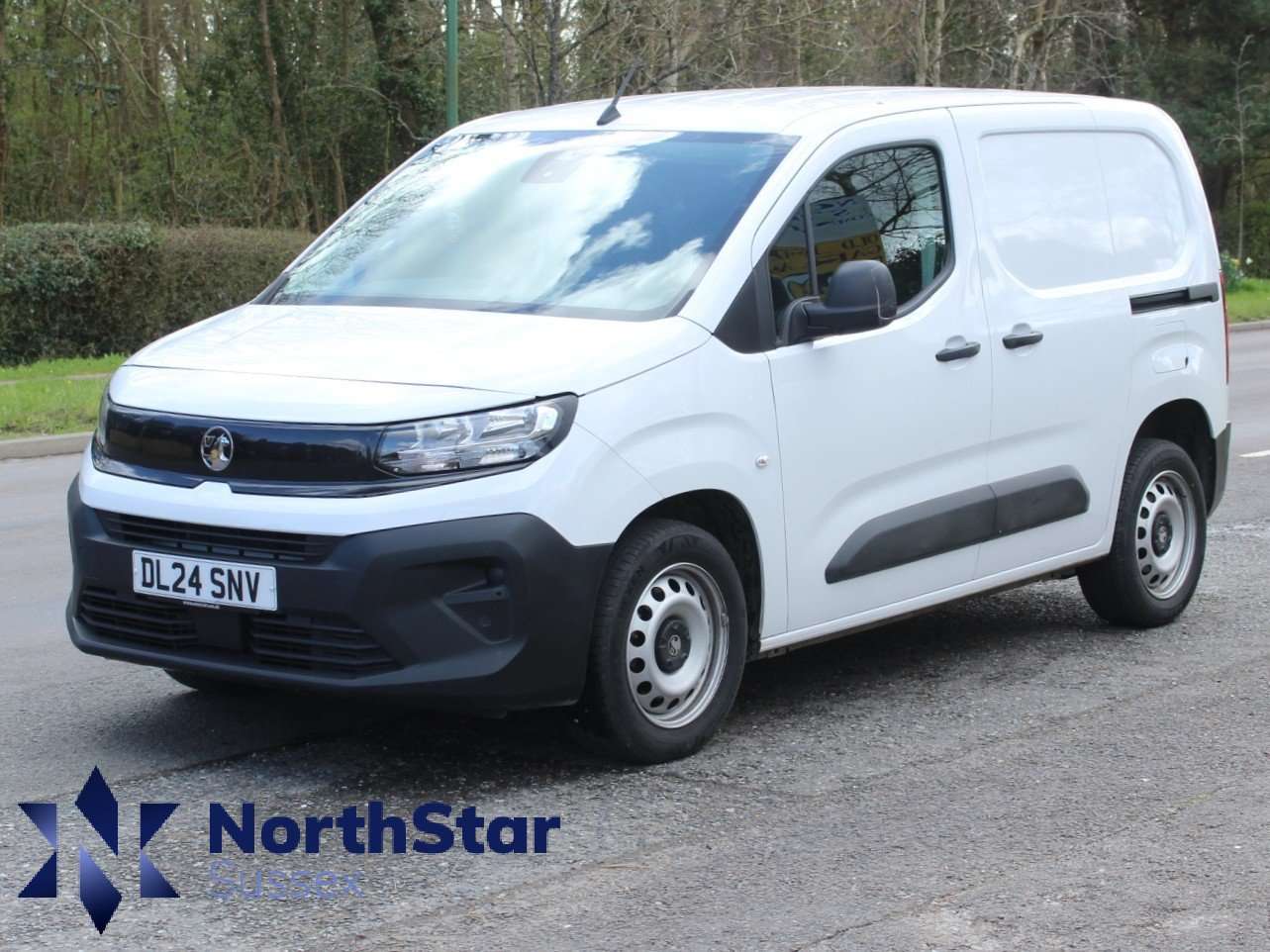 A 2024 VAUXHALL COMBO 1.5 Turbo D 2300 Prime Panel Van 5dr Diesel Manual SWB Euro 6 (s/s) (100 ps) A 2024 VAUXHALL COMBO 1.5 Turbo D 2300 Prime Panel Van 5dr Diesel Manual SWB Euro 6 (s/s) (100 ps)