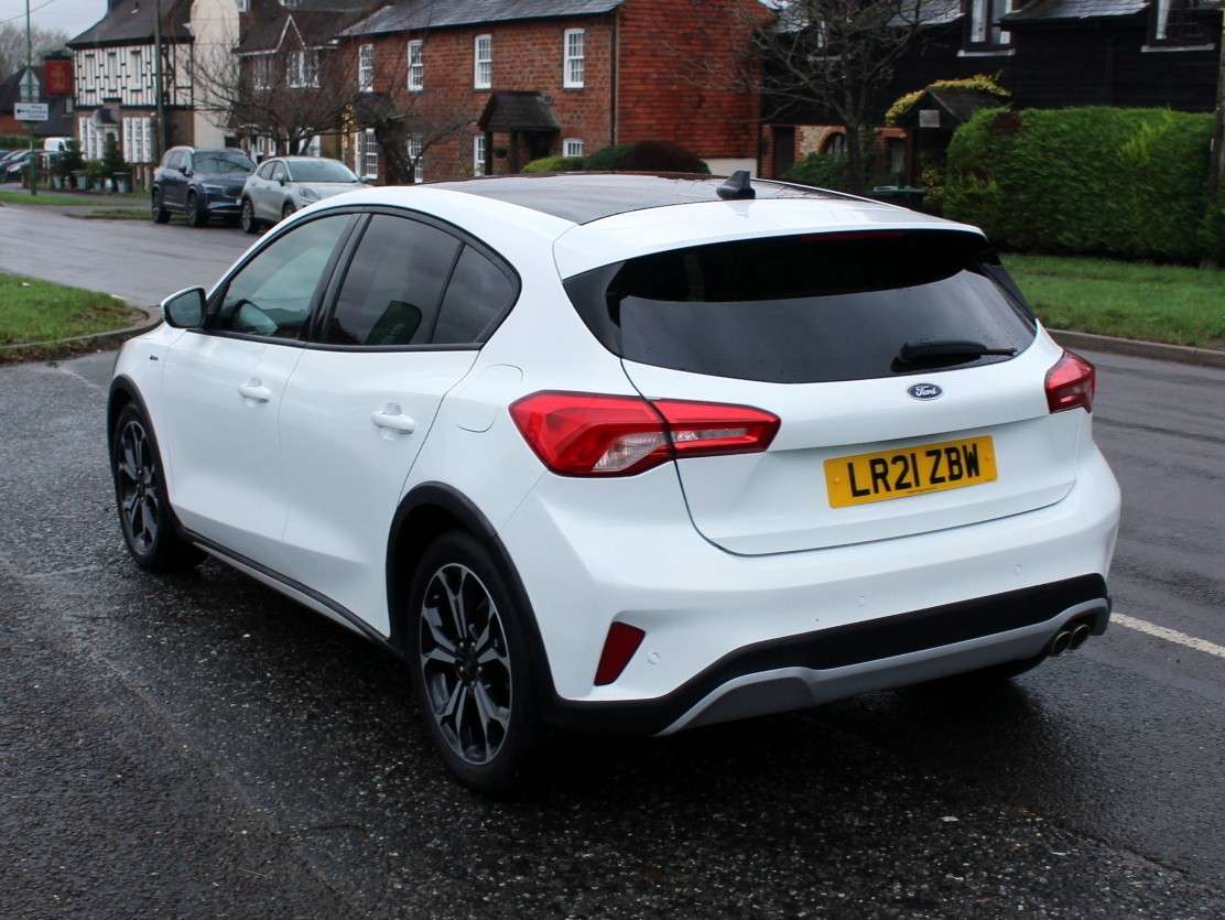 A 2021 FORD FOCUS 1.5 EcoBlue Active X Hatchback 5dr Diesel Manual Euro 6 (s/s) (120 ps) A 2021 FORD FOCUS 1.5 EcoBlue Active X Hatchback 5dr Diesel Manual Euro 6 (s/s) (120 ps)