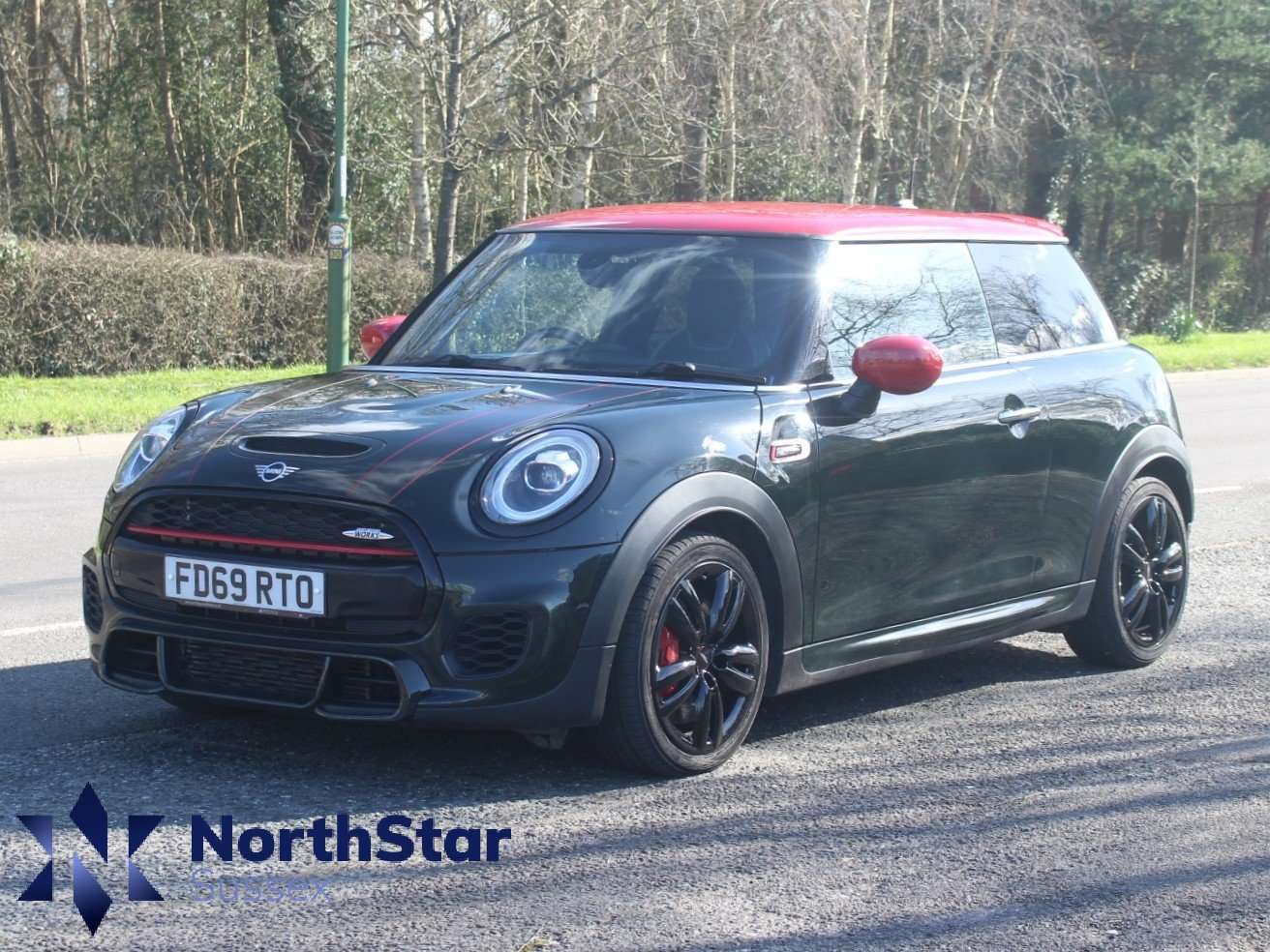A 2020 MINI HATCH 2.0 John Cooper Works Hatchback 3dr Petrol Steptronic Euro 6 (s/s) (231 ps) A 2020 MINI HATCH 2.0 John Cooper Works Hatchback 3dr Petrol Steptronic Euro 6 (s/s) (231 ps)