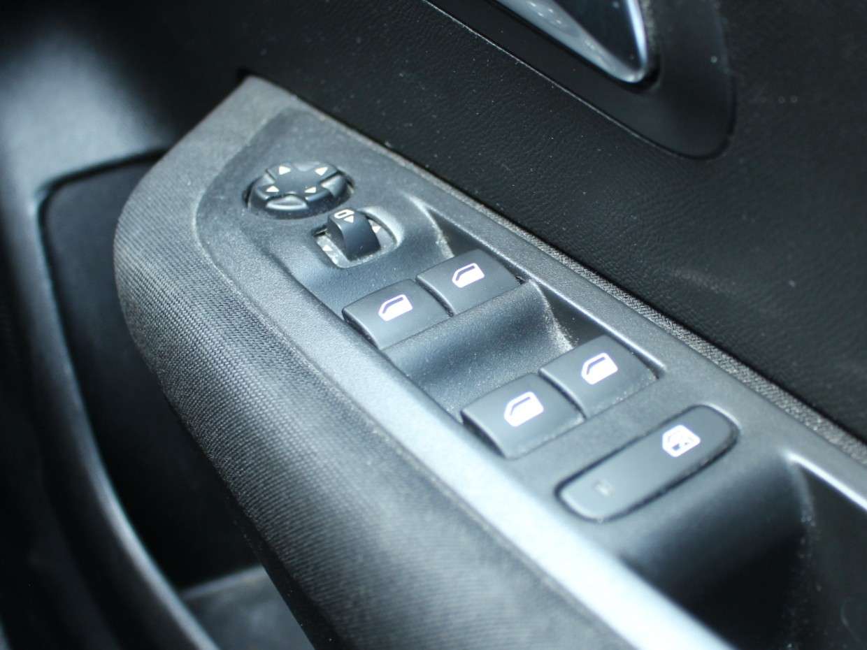 2023 PEUGEOT 208 2023 PEUGEOT 208
