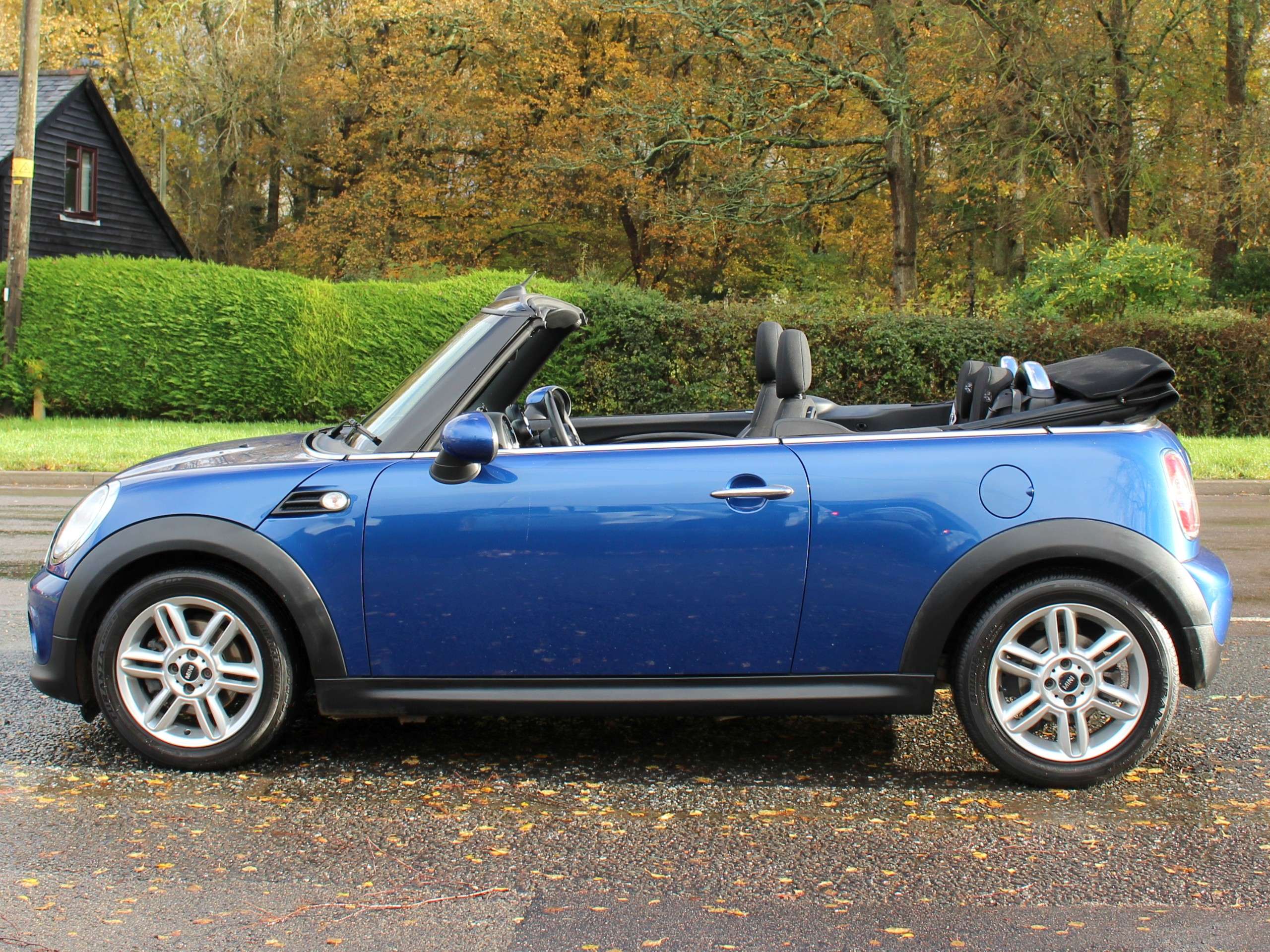 2013 MINI CONVERTIBLE 2013 MINI CONVERTIBLE