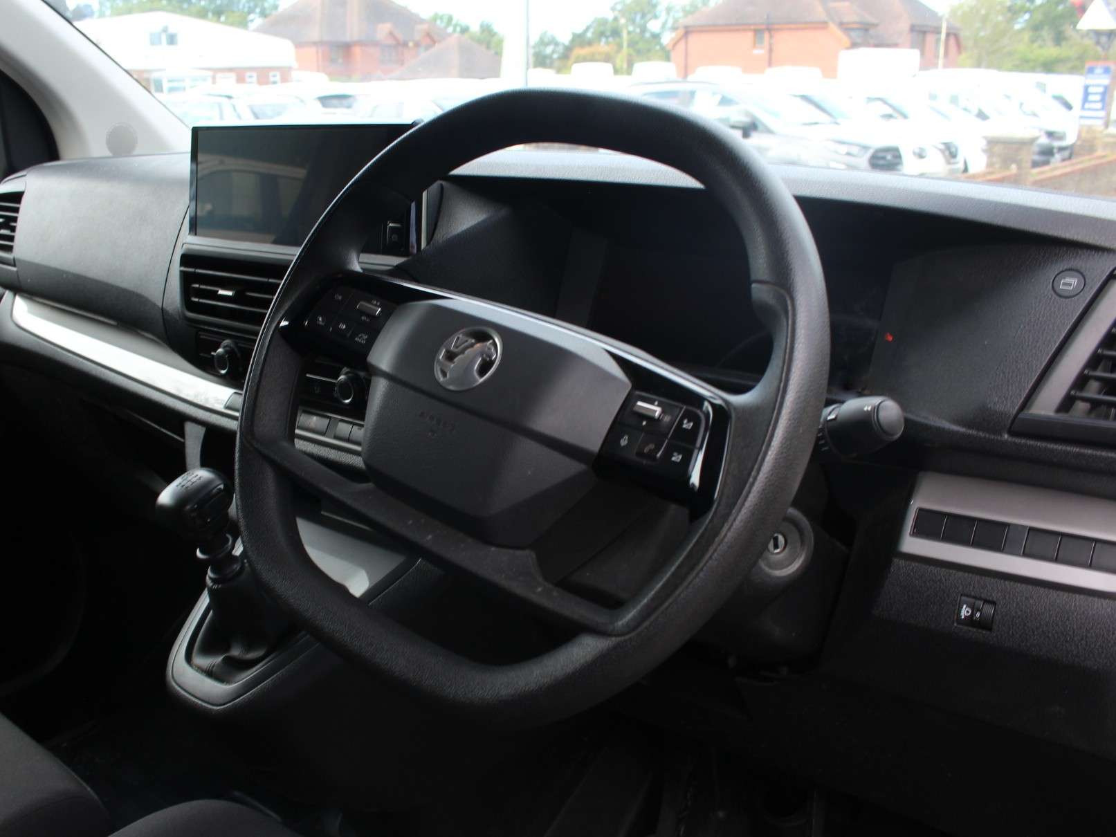 2025 VAUXHALL VIVARO 2025 VAUXHALL VIVARO
