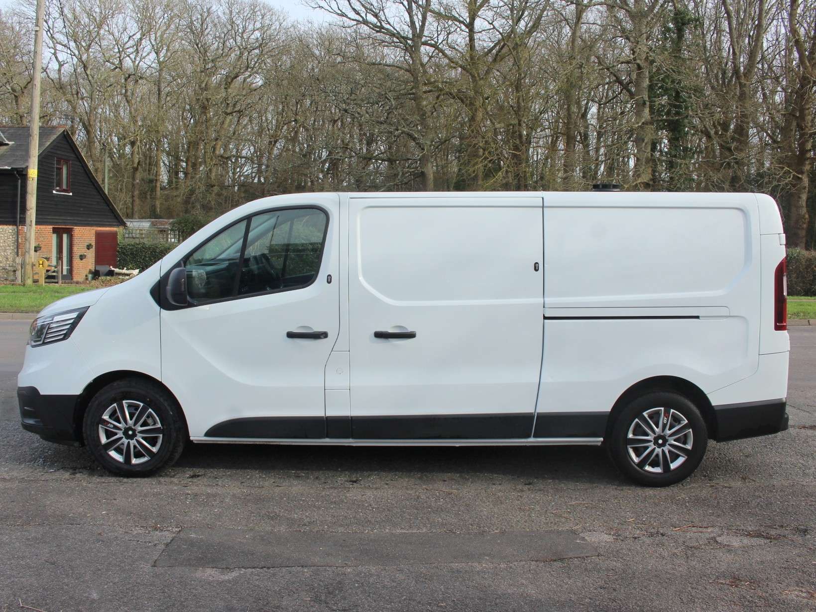 2022 RENAULT TRAFIC 2022 RENAULT TRAFIC