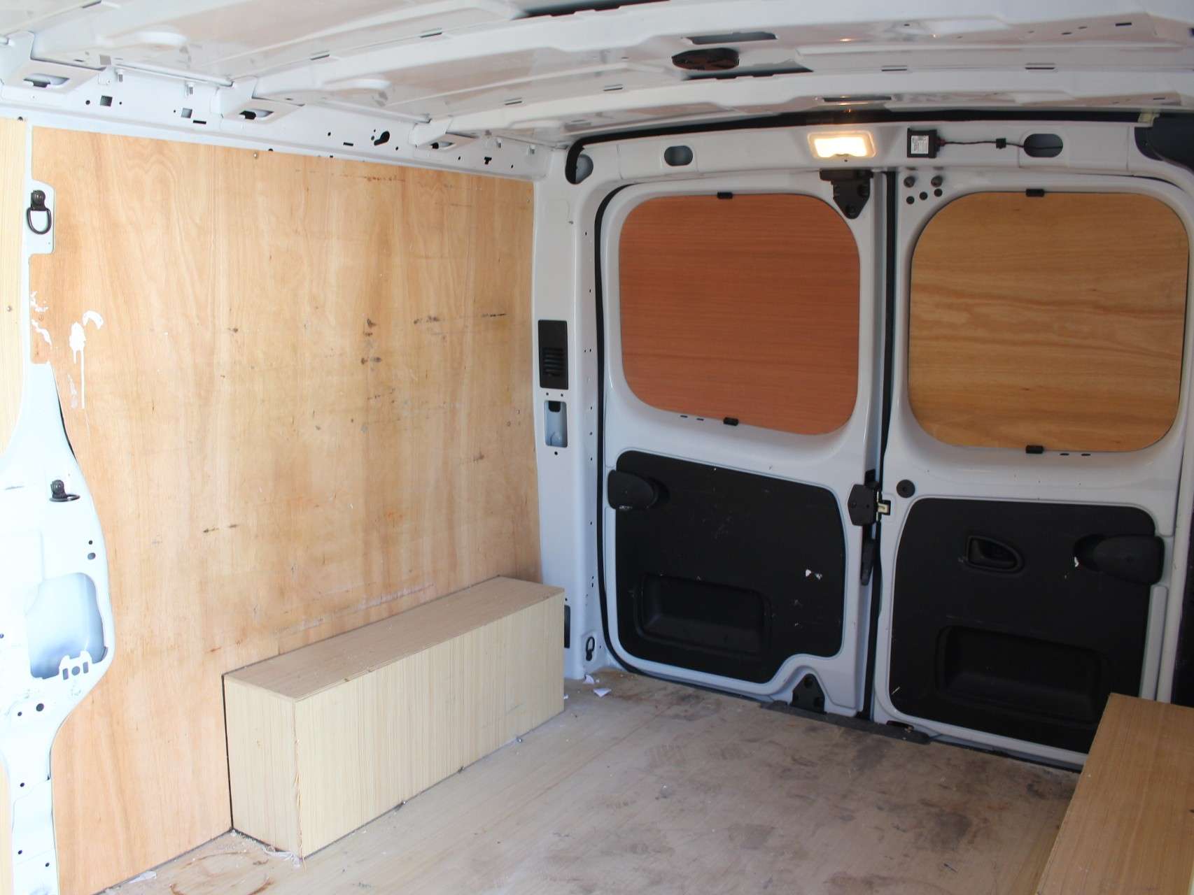2024 RENAULT TRAFIC 2024 RENAULT TRAFIC
