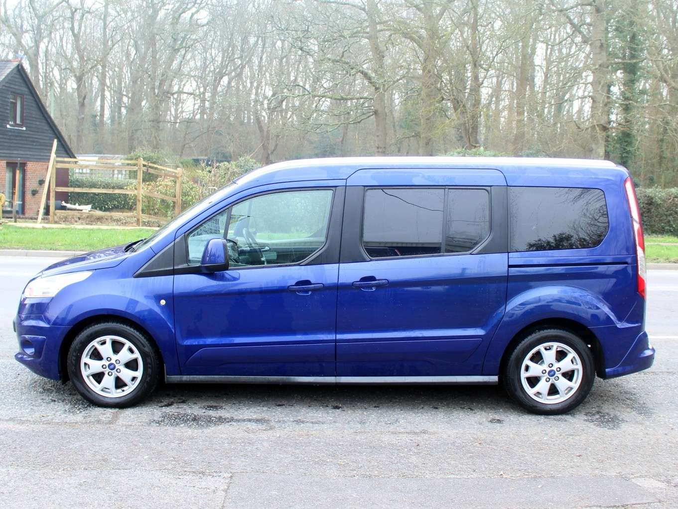 A 2014 FORD GRAND TOURNEO CONNECT 1.6 TDCi Titanium MPV 5dr Diesel Manual Euro 5 (115 ps) A 2014 FORD GRAND TOURNEO CONNECT 1.6 TDCi Titanium MPV 5dr Diesel Manual Euro 5 (115 ps)