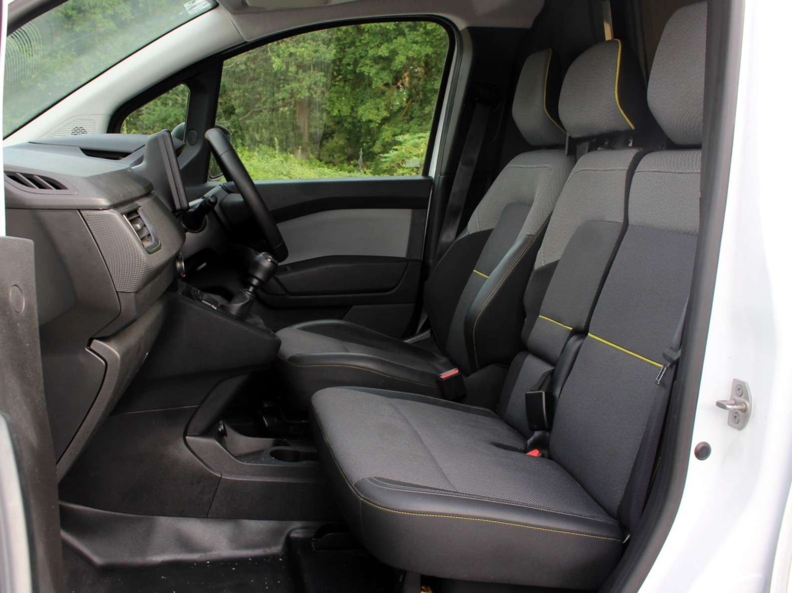 2024 RENAULT KANGOO 2024 RENAULT KANGOO