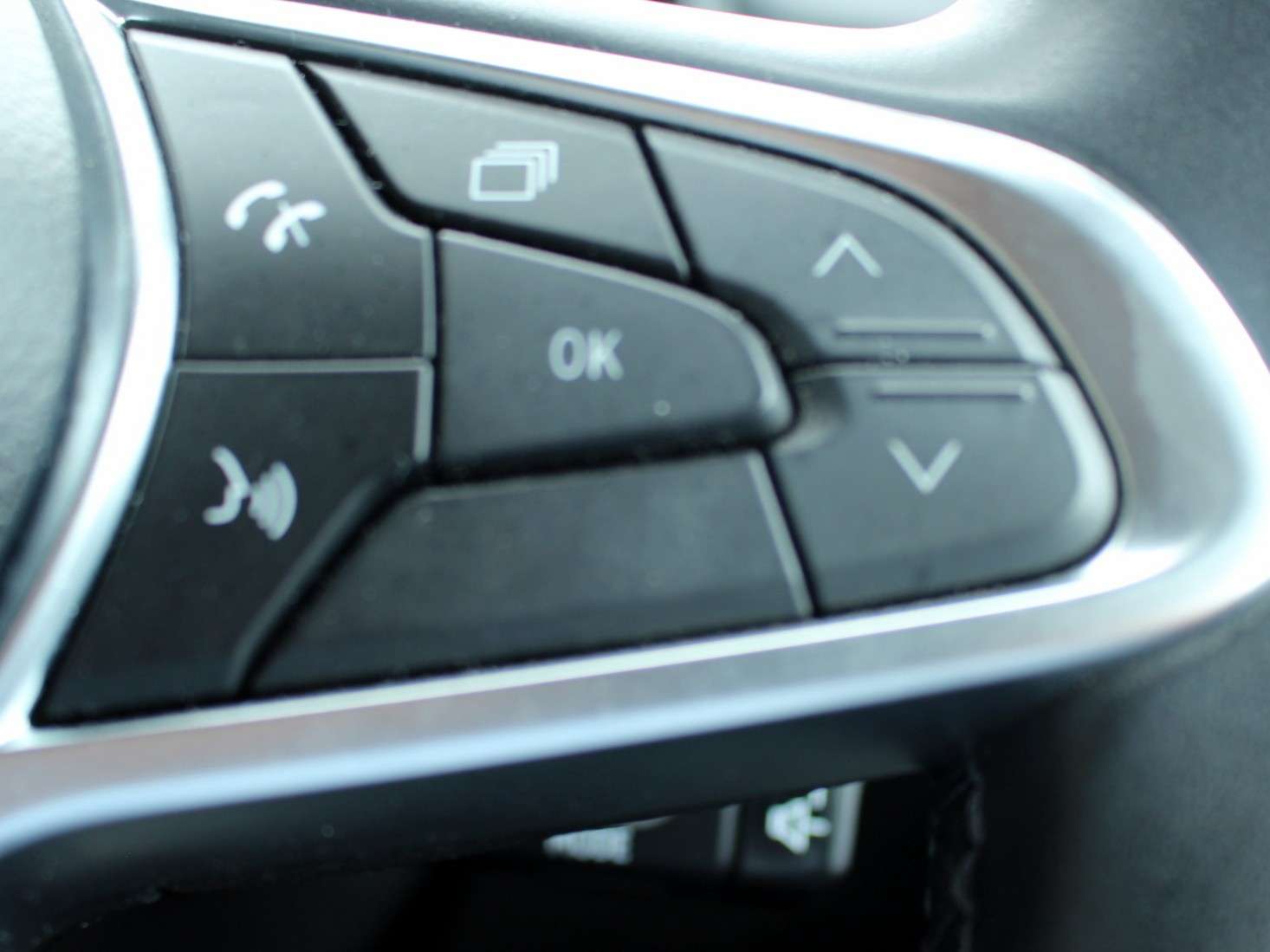 2024 RENAULT CLIO 2024 RENAULT CLIO