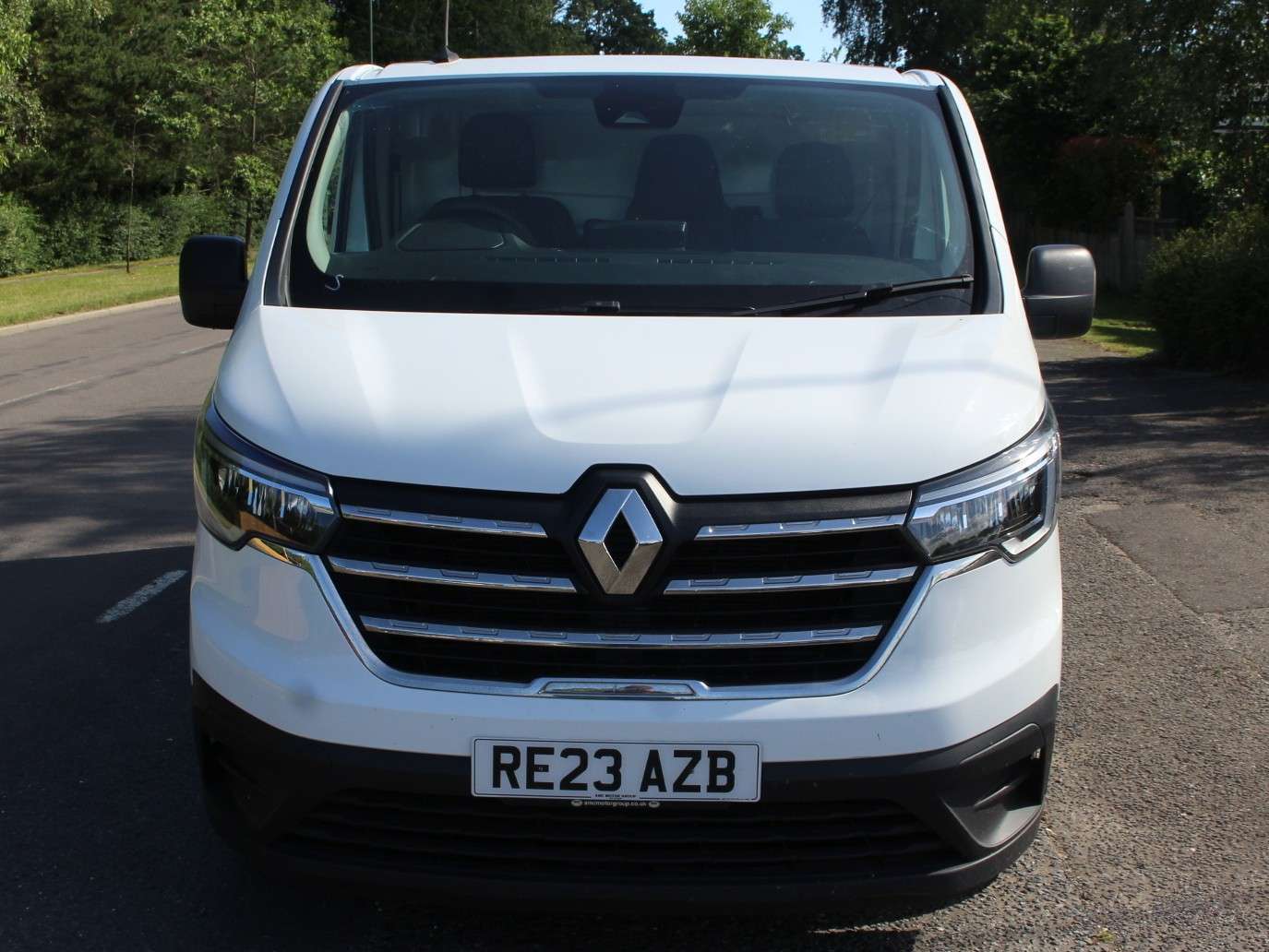 A 2023 RENAULT TRAFIC 2.0 dCi Blue SL28 Business+ Panel Van 5dr Diesel Manual L1 H1 Euro 6 (s/s) (130 ps) A 2023 RENAULT TRAFIC 2.0 dCi Blue SL28 Business+ Panel Van 5dr Diesel Manual L1 H1 Euro 6 (s/s) (130 ps)