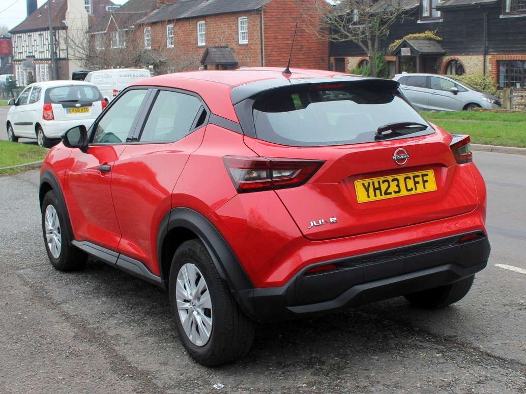 A 2023 NISSAN JUKE 1.0 DIG-T Visia SUV 5dr Petrol Manual Euro 6 (s/s) (114 ps) A 2023 NISSAN JUKE 1.0 DIG-T Visia SUV 5dr Petrol Manual Euro 6 (s/s) (114 ps)