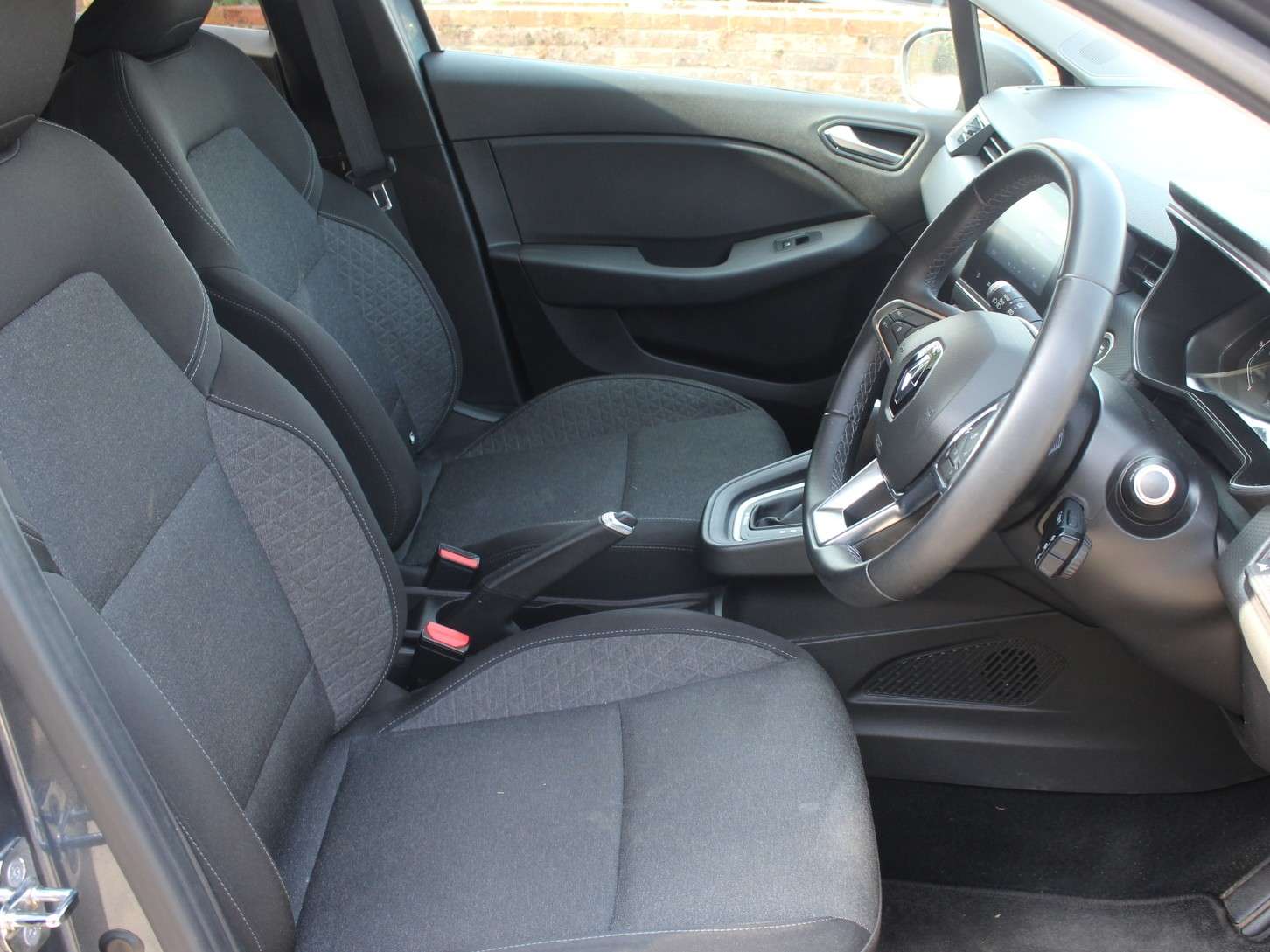 2021 RENAULT CLIO 2021 RENAULT CLIO