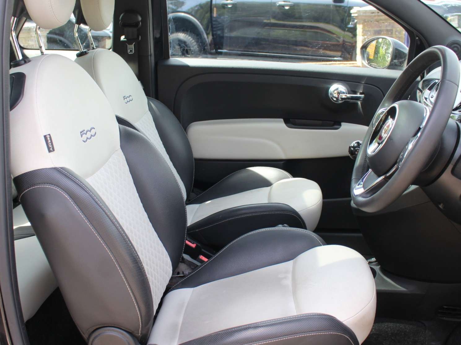 2023 FIAT 500 2023 FIAT 500