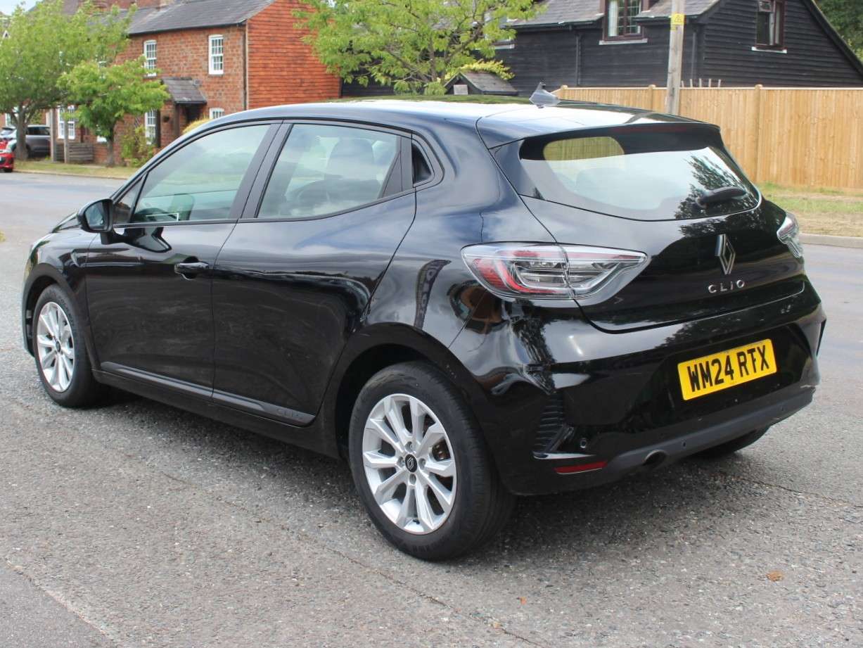 2024 RENAULT CLIO 2024 RENAULT CLIO