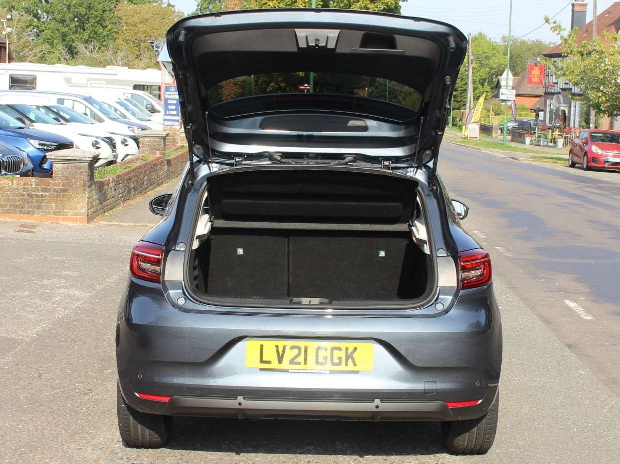 2021 RENAULT CLIO 2021 RENAULT CLIO