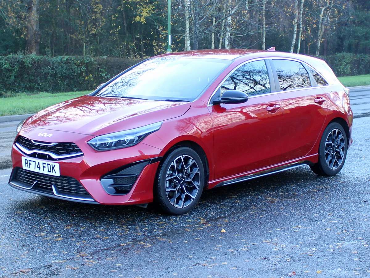 Check out this Kia Ceed 2025 Petrol Manual