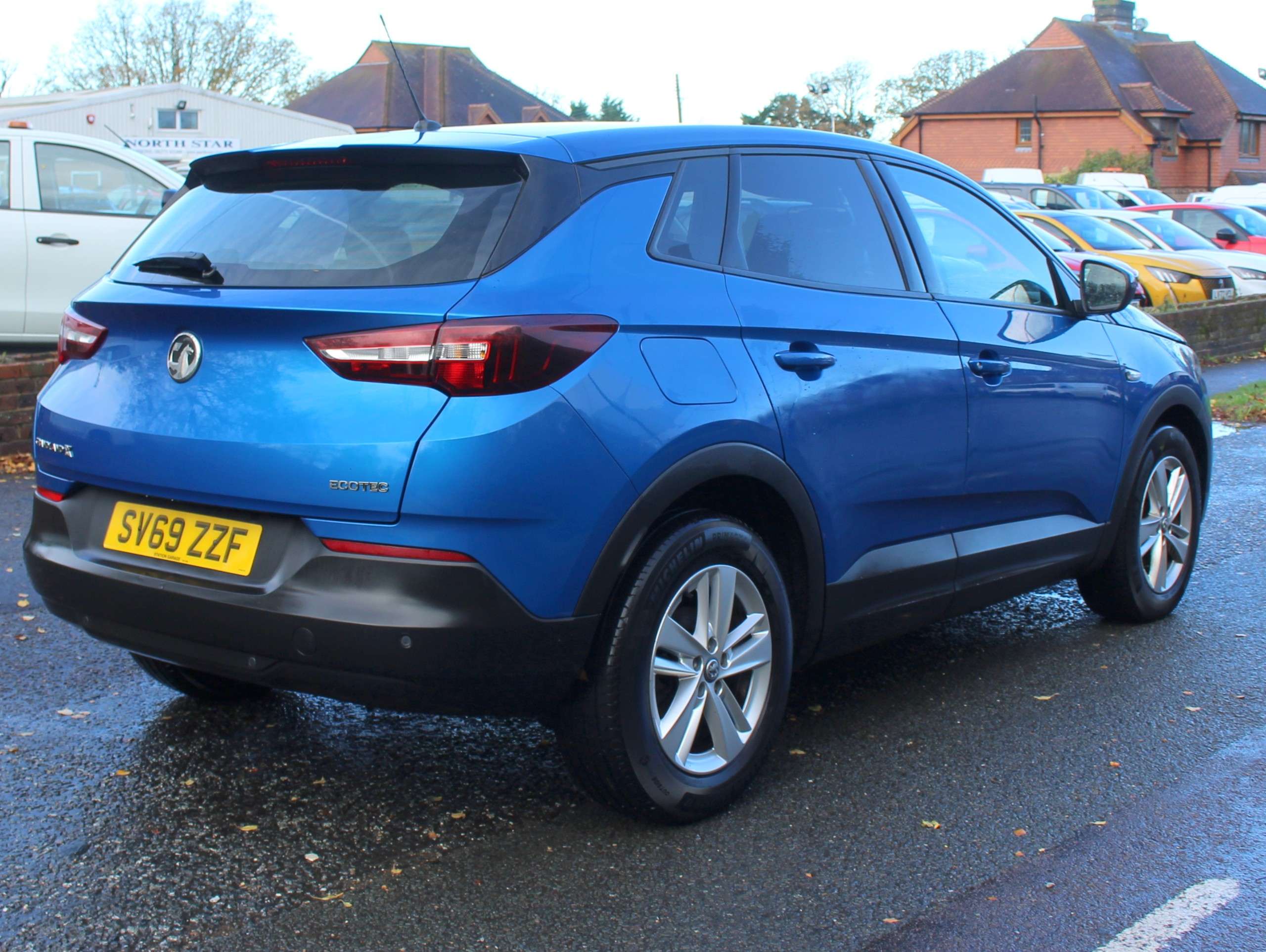 A 2019 VAUXHALL GRANDLAND X 1.2 Turbo GPF SE SUV 5dr Petrol Manual Euro 6 (s/s) (130 ps) A 2019 VAUXHALL GRANDLAND X 1.2 Turbo GPF SE SUV 5dr Petrol Manual Euro 6 (s/s) (130 ps)