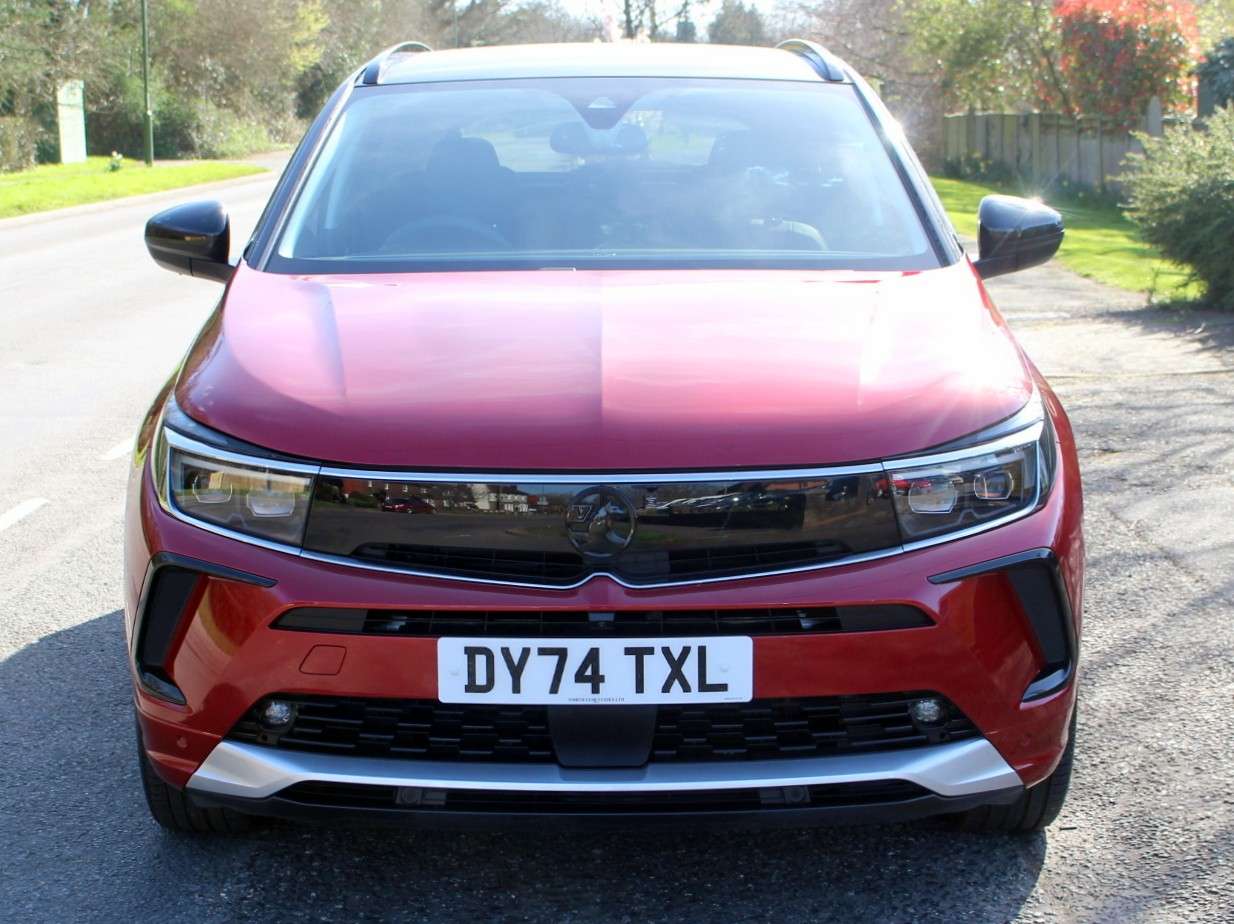 A 2024 VAUXHALL GRANDLAND 1.2 Turbo Ultimate SUV 5dr Petrol Manual Euro 6 (s/s) (130 ps) A 2024 VAUXHALL GRANDLAND 1.2 Turbo Ultimate SUV 5dr Petrol Manual Euro 6 (s/s) (130 ps)
