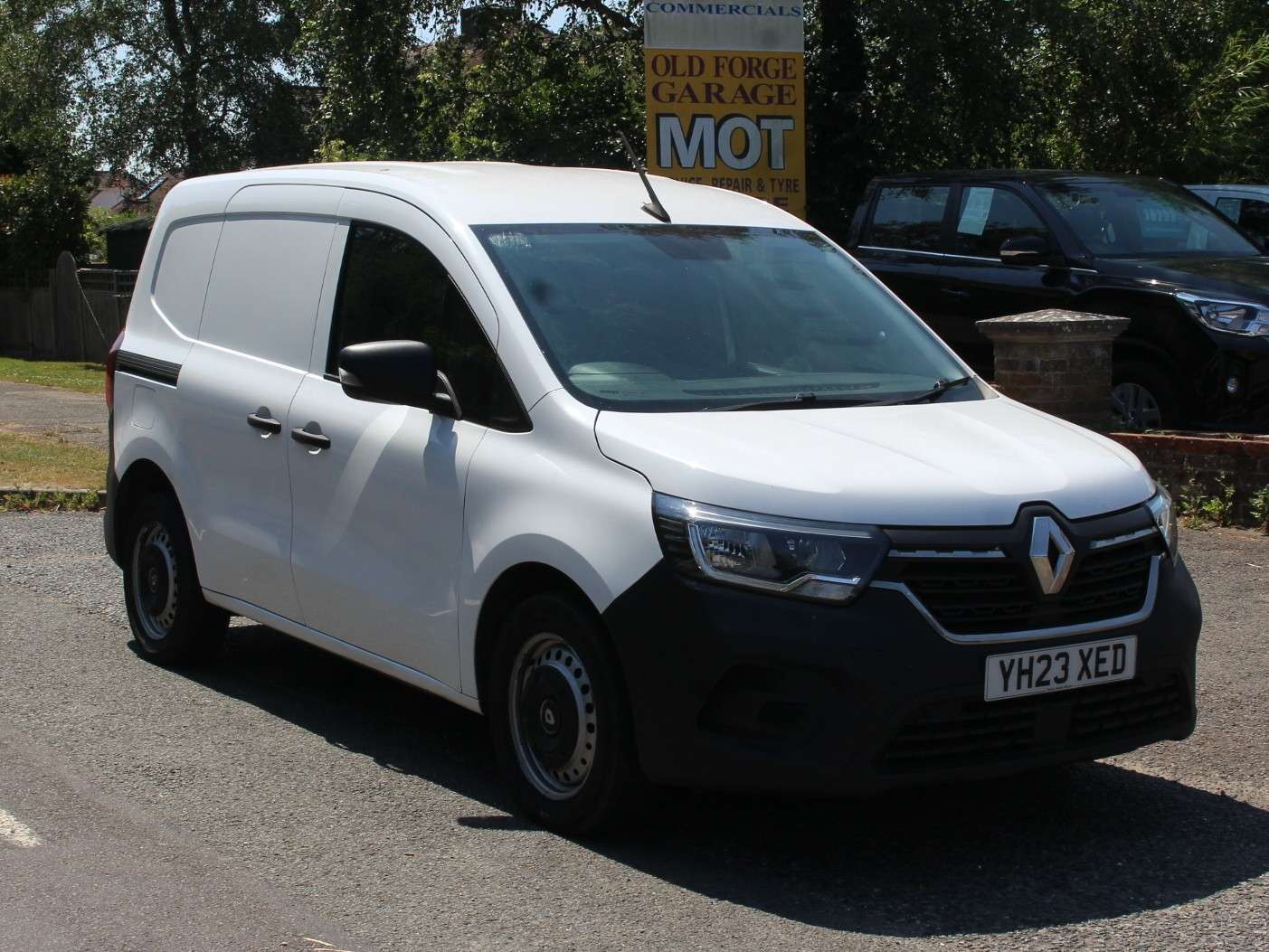 A 2023 RENAULT KANGOO 1.5 dCi Blue ENERGY ML19 Start Panel Van 6dr Diesel Manual MWB Euro 6 (s/s) (95 ps) A 2023 RENAULT KANGOO 1.5 dCi Blue ENERGY ML19 Start Panel Van 6dr Diesel Manual MWB Euro 6 (s/s) (95 ps)