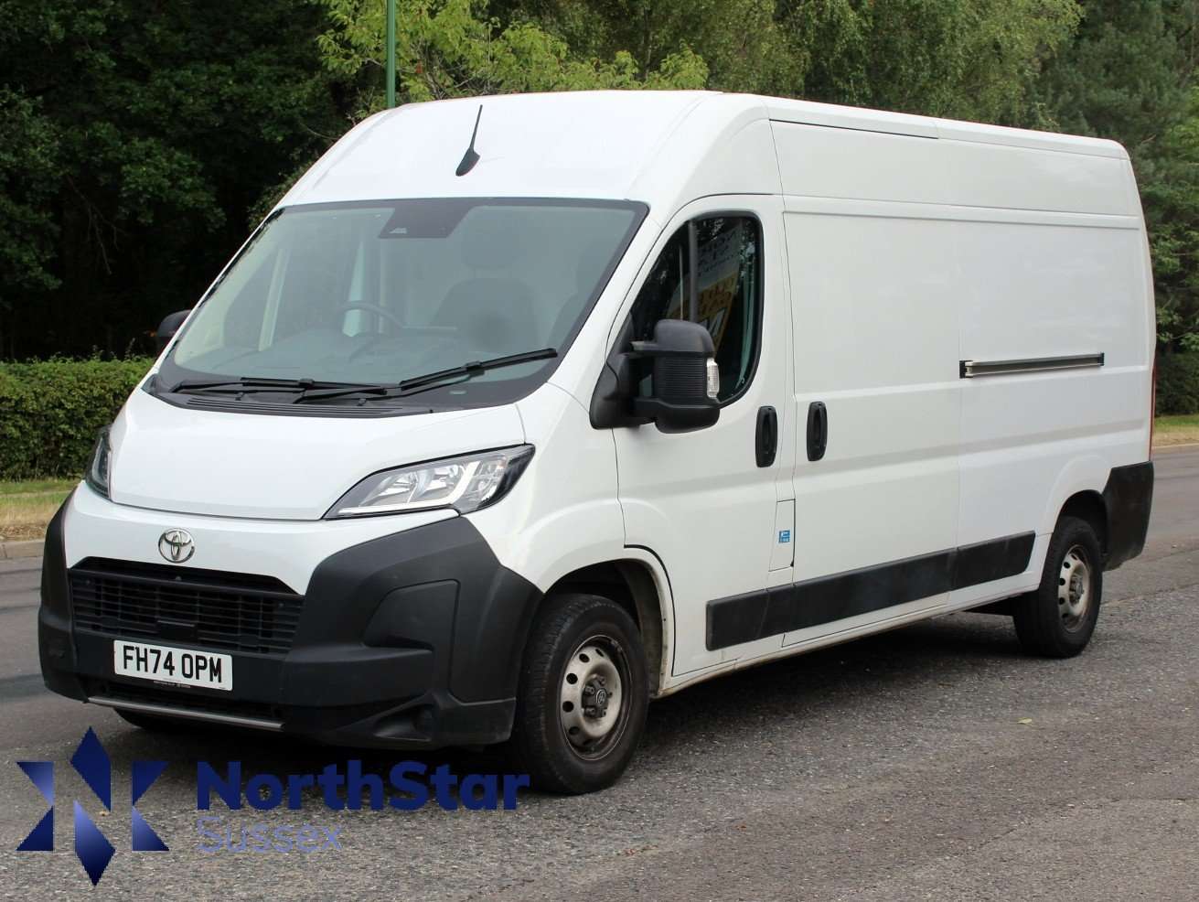 A 2025 TOYOTA PROACE 2.2 BlueHDi 35 Icon Long Panel Van 5dr Diesel Manual L3 H2 Euro 6 (s/s) (140 ps) A 2025 TOYOTA PROACE 2.2 BlueHDi 35 Icon Long Panel Van 5dr Diesel Manual L3 H2 Euro 6 (s/s) (140 ps)