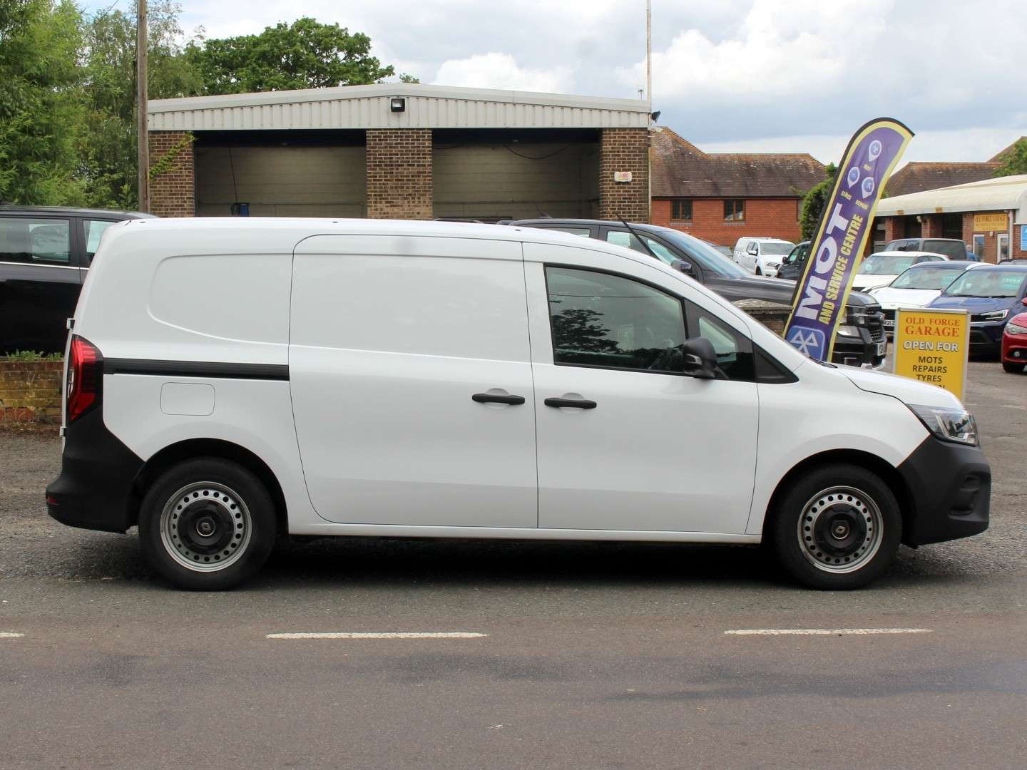 2024 RENAULT KANGOO 2024 RENAULT KANGOO