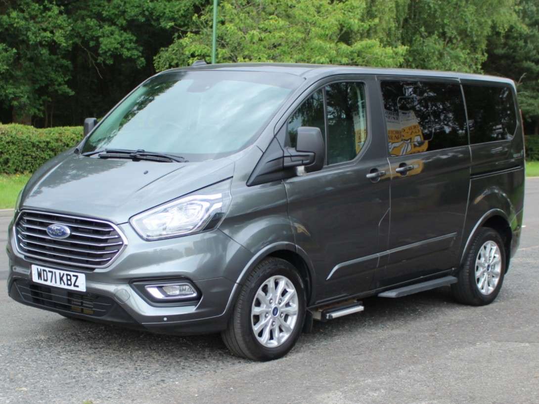 A 2022 FORD TOURNEO CUSTOM 2.0 320 EcoBlue Titanium WAV Minibus Double Cab 5dr Diesel Auto L1 Euro 6 (s/s) (130 ps) A 2022 FORD TOURNEO CUSTOM 2.0 320 EcoBlue Titanium WAV Minibus Double Cab 5dr Diesel Auto L1 Euro 6 (s/s) (130 ps)