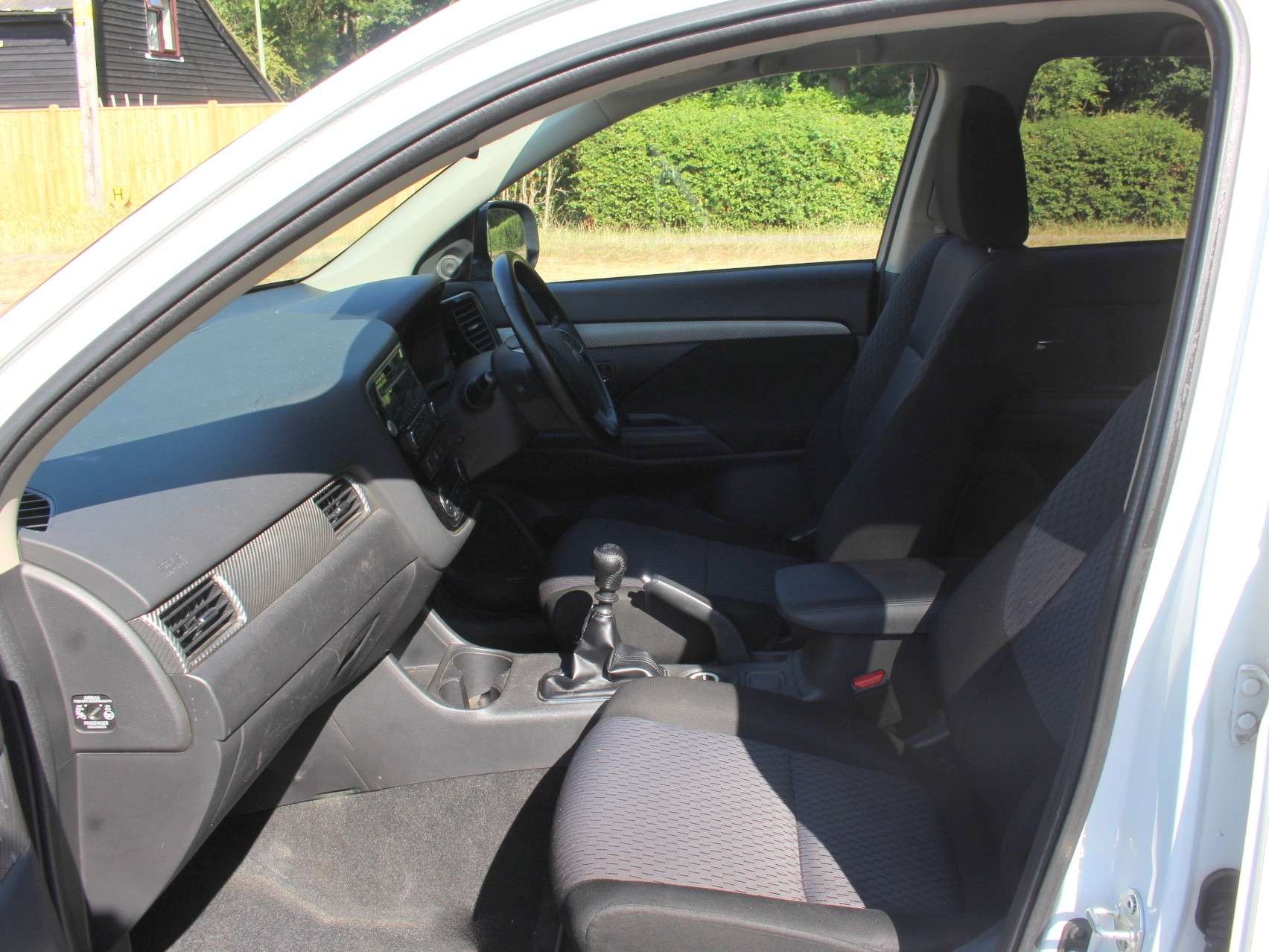 A 2013 MITSUBISHI OUTLANDER 2.2 DI-D GX3 SUV 5dr Diesel Manual 4WD Euro 5 (s/s) (150 ps) A 2013 MITSUBISHI OUTLANDER 2.2 DI-D GX3 SUV 5dr Diesel Manual 4WD Euro 5 (s/s) (150 ps)
