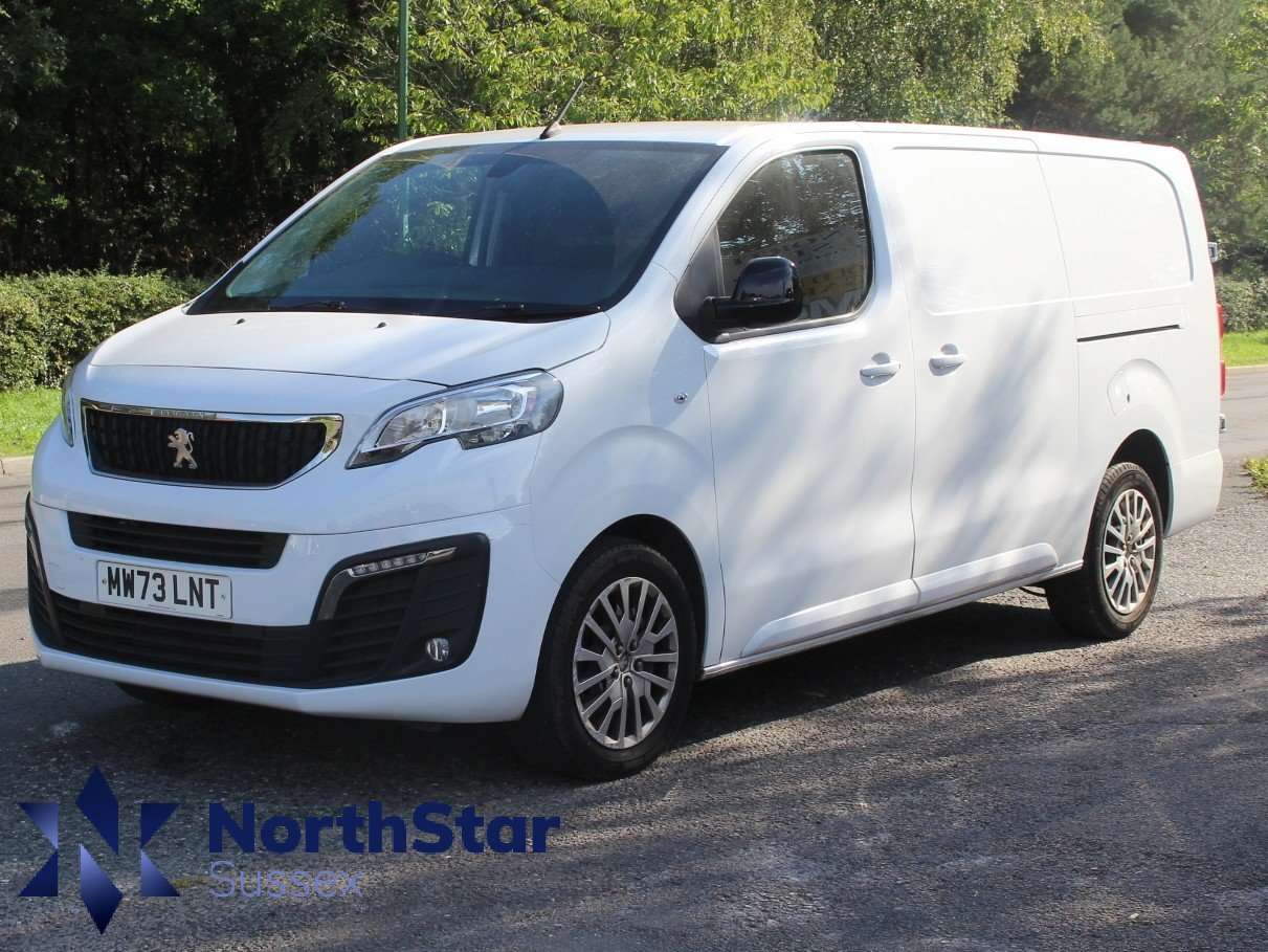 A 2023 PEUGEOT EXPERT 2.0 BlueHDi 1400 Asphalt Premium + Long Panel Van 6dr Diesel Manual LWB Euro 6 (s/s) (145 ps) A 2023 PEUGEOT EXPERT 2.0 BlueHDi 1400 Asphalt Premium + Long Panel Van 6dr Diesel Manual LWB Euro 6 (s/s) (145 ps)