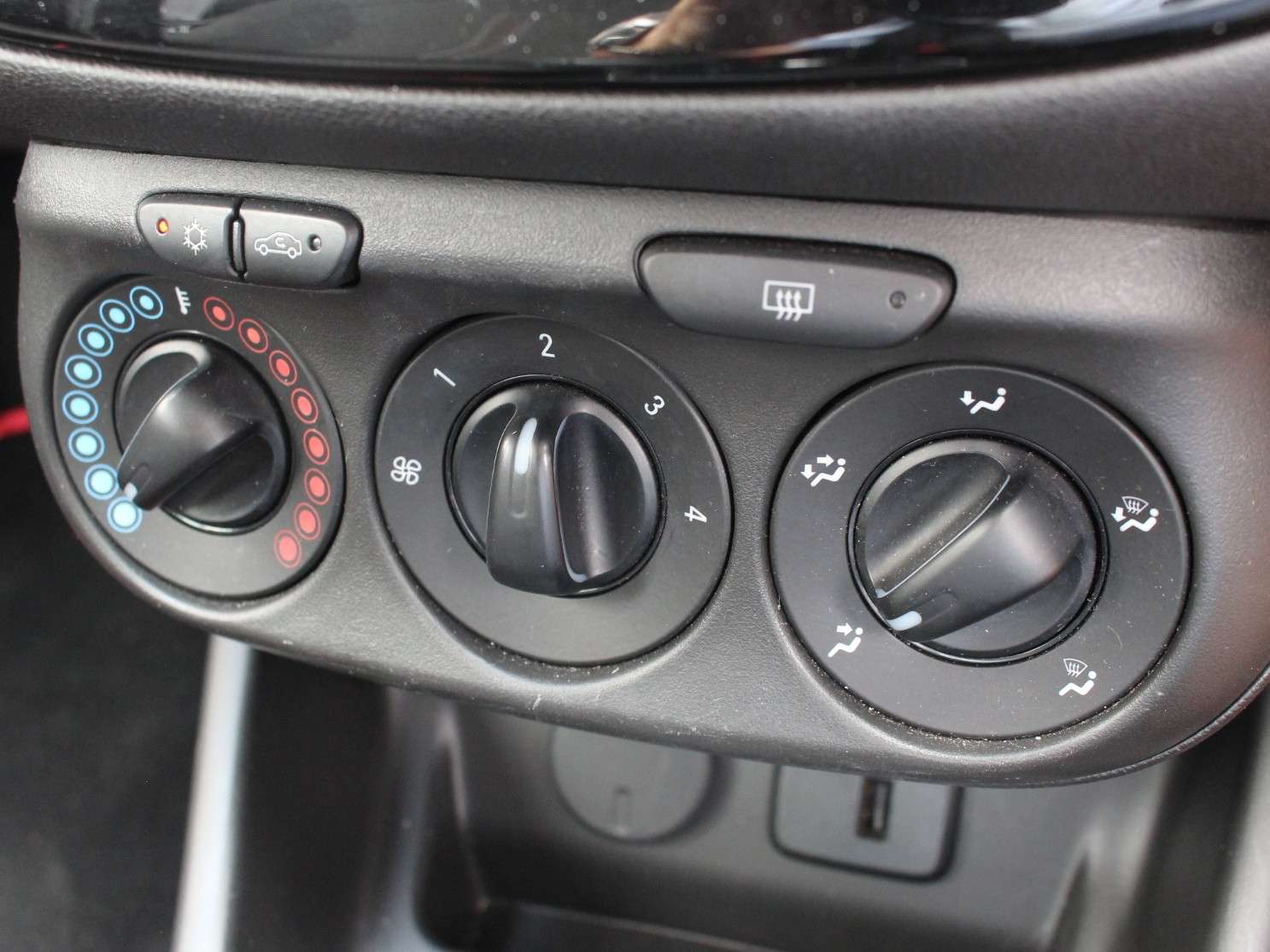 2019 VAUXHALL CORSA 2019 VAUXHALL CORSA