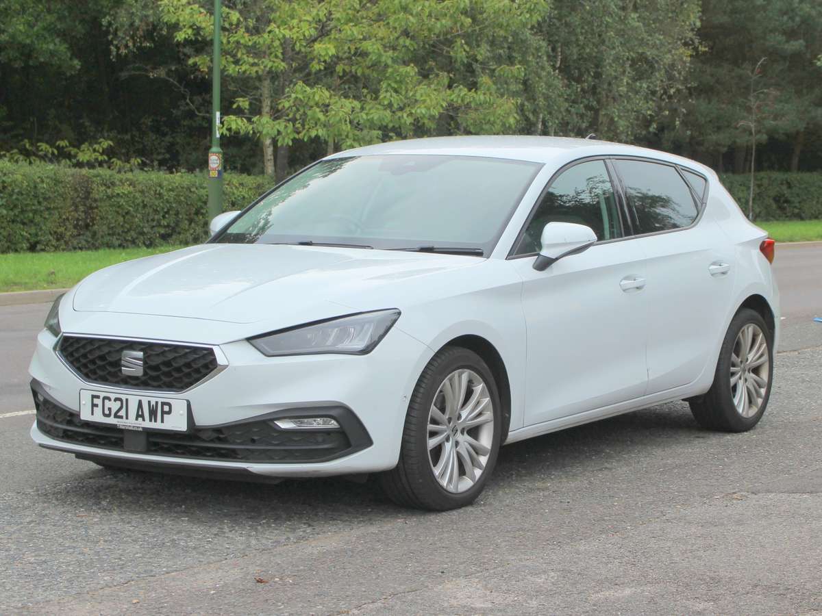 Check out this Seat Leon 2021 Petrol Manual