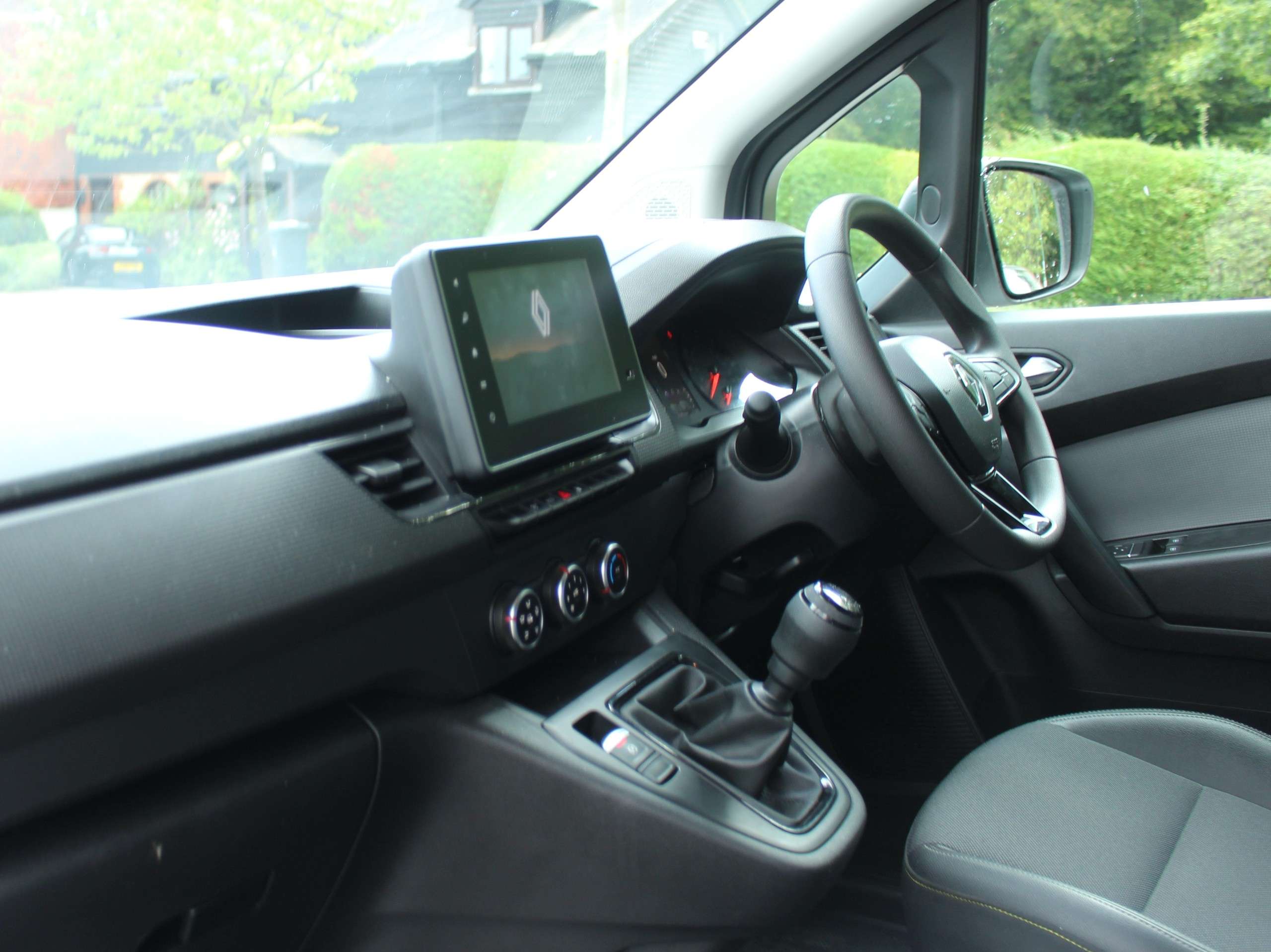 2024 RENAULT KANGOO 2024 RENAULT KANGOO