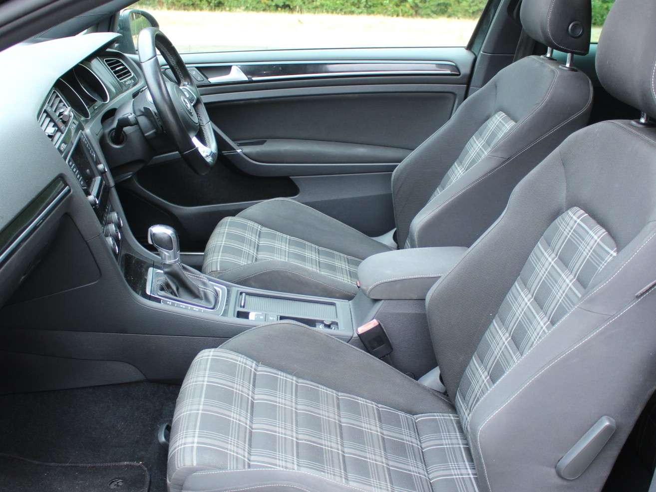 2016 VOLKSWAGEN GOLF 2016 VOLKSWAGEN GOLF