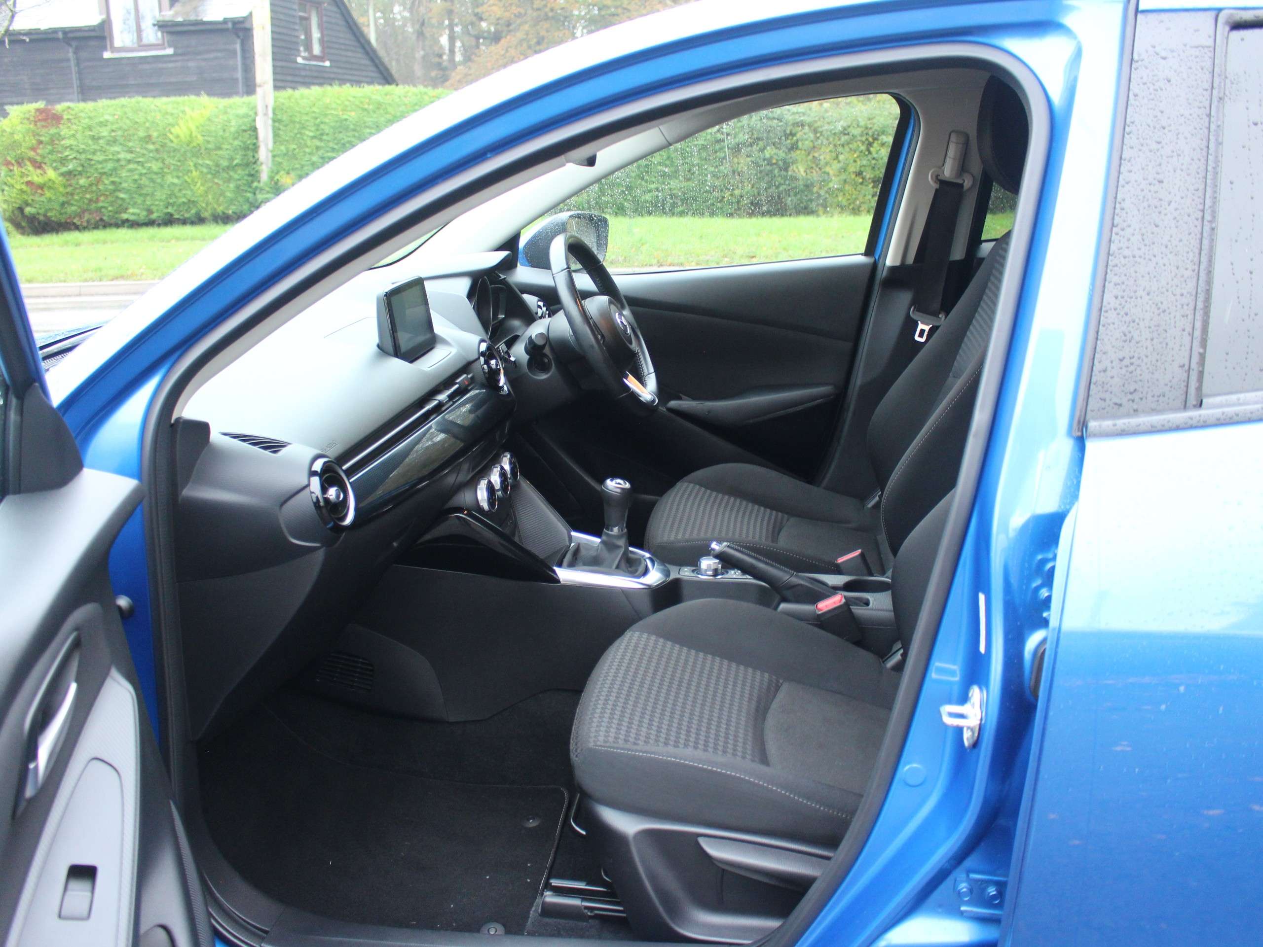 2018 MAZDA MAZDA 2 2018 MAZDA MAZDA 2