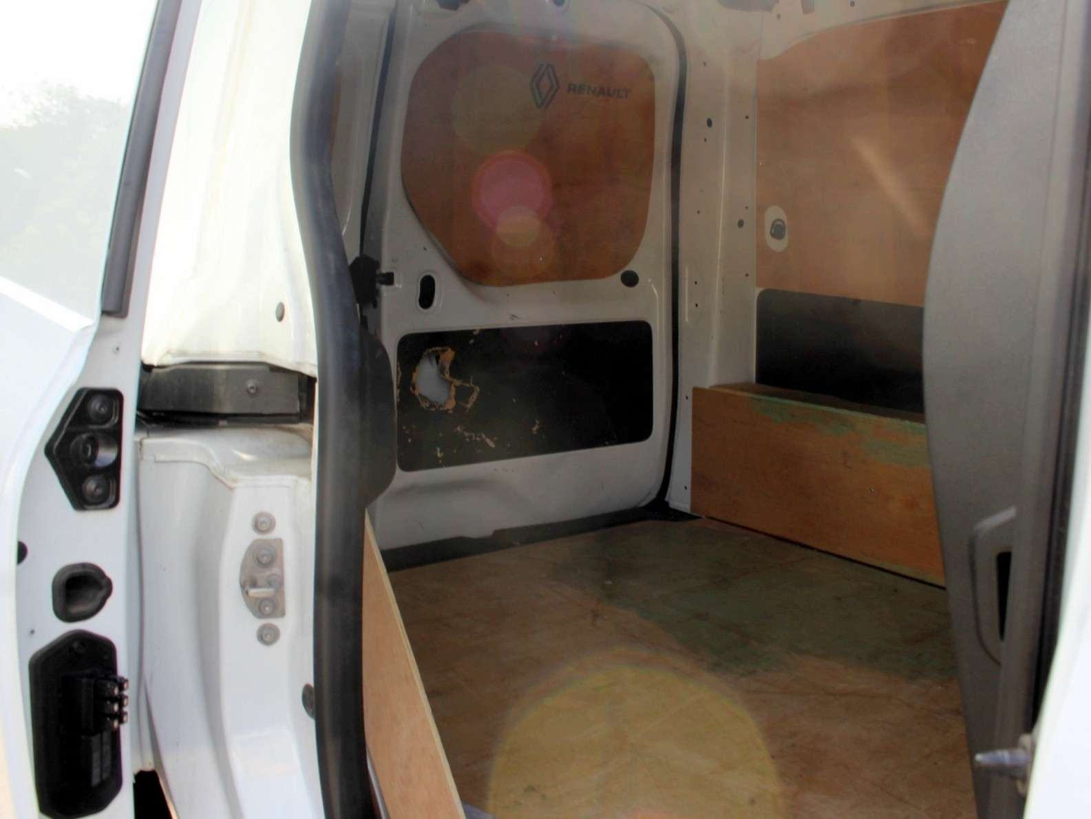 2024 RENAULT KANGOO 2024 RENAULT KANGOO