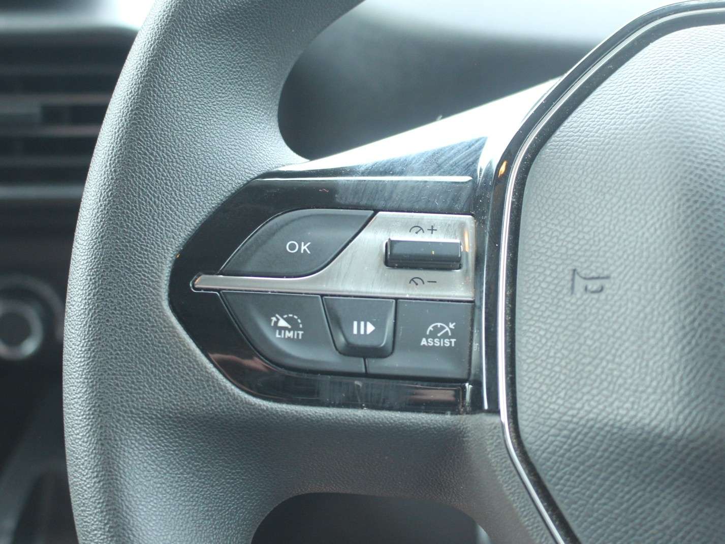 2024 PEUGEOT PARTNER 2024 PEUGEOT PARTNER
