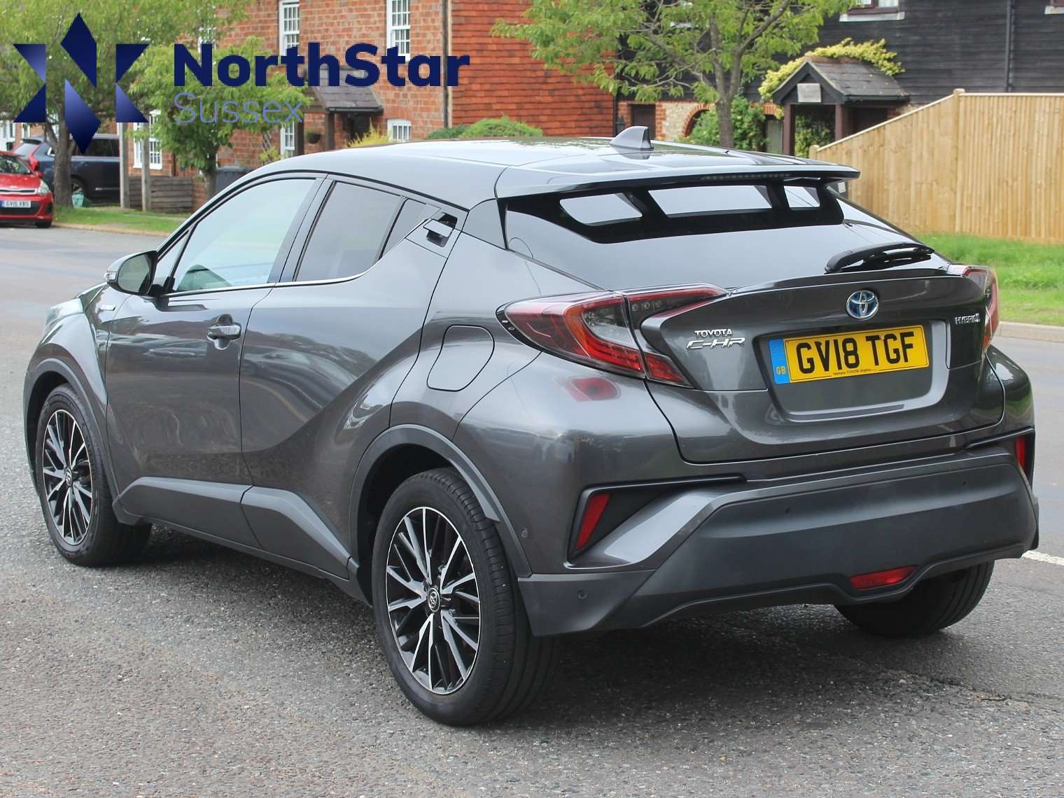 A 2018 TOYOTA C-HR 1.8 VVT-h Excel SUV 5dr Petrol Hybrid CVT Euro 6 (s/s) (122 ps) A 2018 TOYOTA C-HR 1.8 VVT-h Excel SUV 5dr Petrol Hybrid CVT Euro 6 (s/s) (122 ps)
