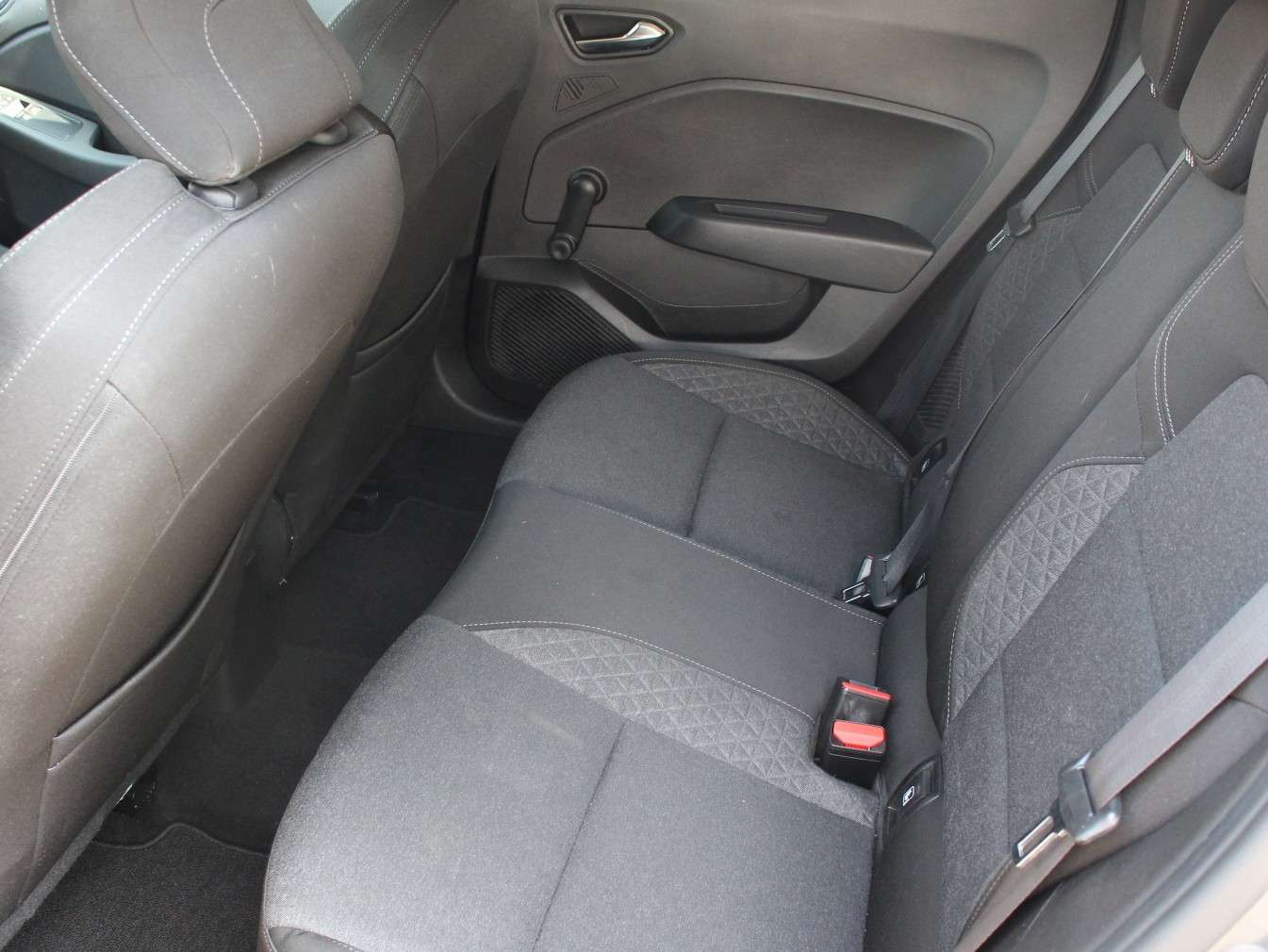2021 RENAULT CLIO 2021 RENAULT CLIO