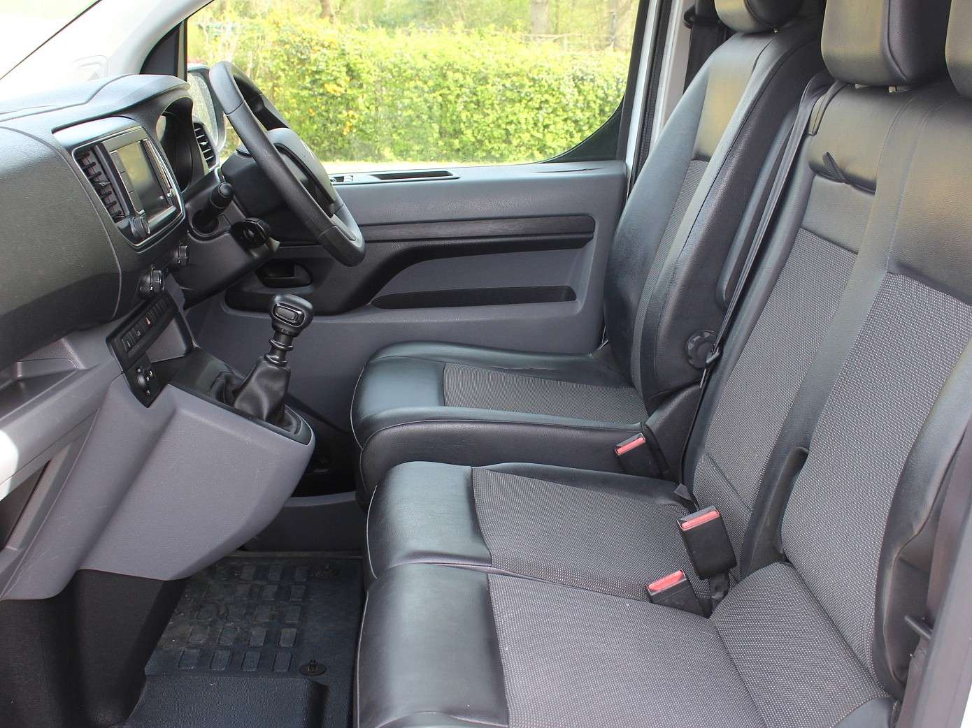 A 2021 CITROEN DISPATCH 1.5 BlueHDi 1000 Enterprise M Panel Van 6dr Diesel Manual FWD 2 Euro 6 (s/s) (100 ps) A 2021 CITROEN DISPATCH 1.5 BlueHDi 1000 Enterprise M Panel Van 6dr Diesel Manual FWD 2 Euro 6 (s/s) (100 ps)