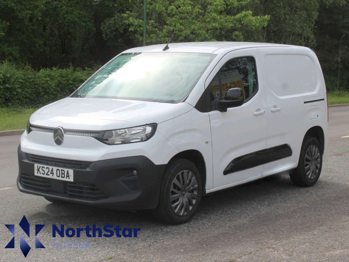 A 2024 CITROEN BERLINGO 1.5 BlueHDi 1000 Driver M Panel Van 5dr Diesel Manual SWB Euro 6 (s/s) (100 ps) A 2024 CITROEN BERLINGO 1.5 BlueHDi 1000 Driver M Panel Van 5dr Diesel Manual SWB Euro 6 (s/s) (100 ps)