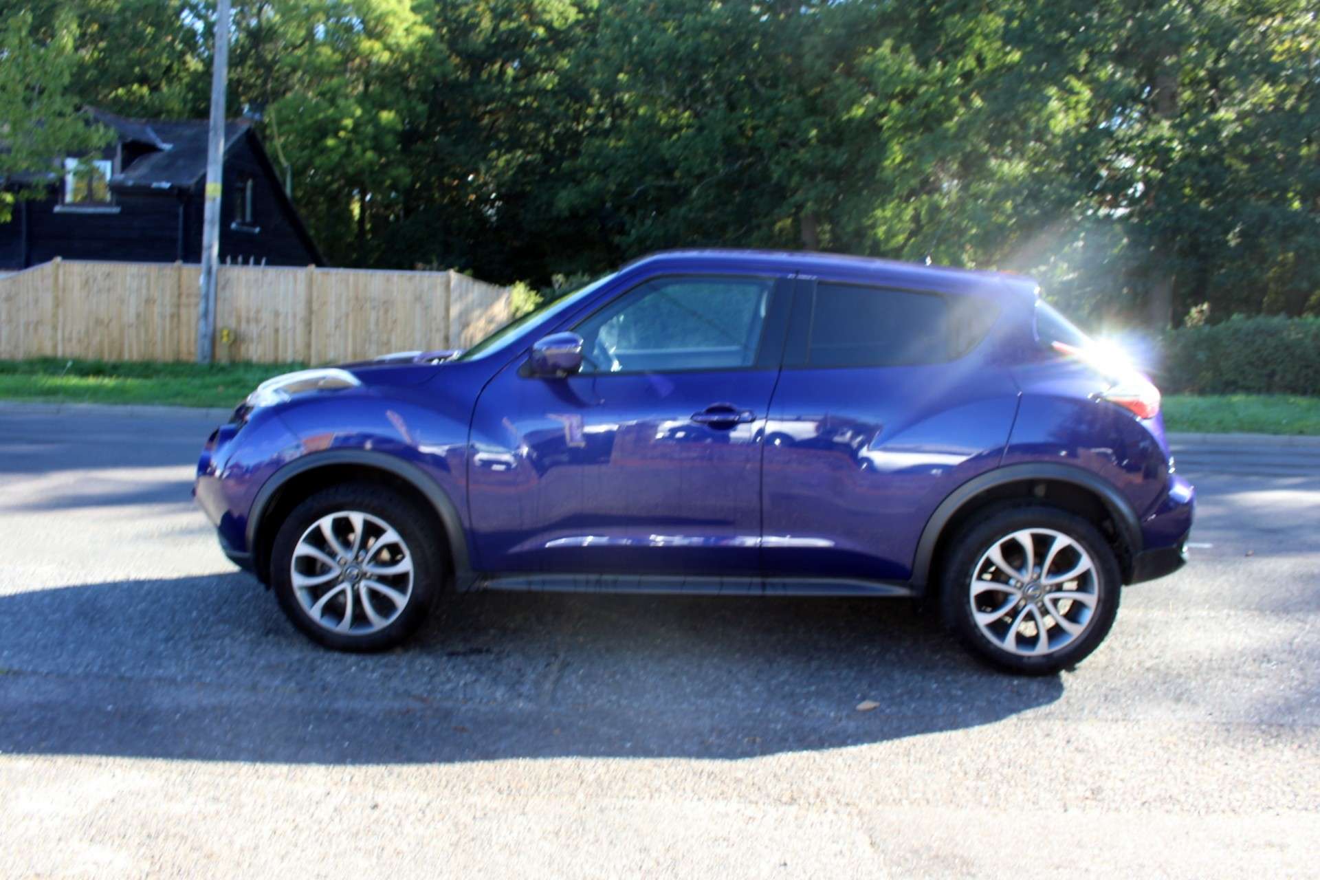 A 2018 NISSAN JUKE 1.6 Tekna SUV 5dr Petrol XTRON Euro 6 (117 ps) A 2018 NISSAN JUKE 1.6 Tekna SUV 5dr Petrol XTRON Euro 6 (117 ps)