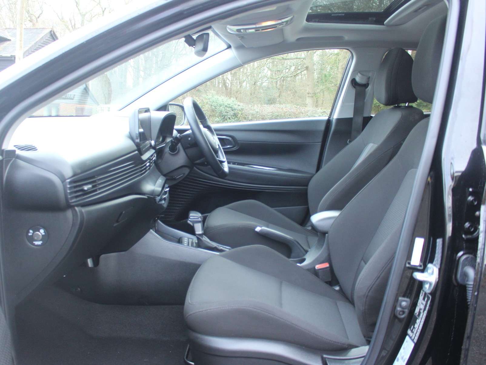 2025 HYUNDAI I20 2025 HYUNDAI I20