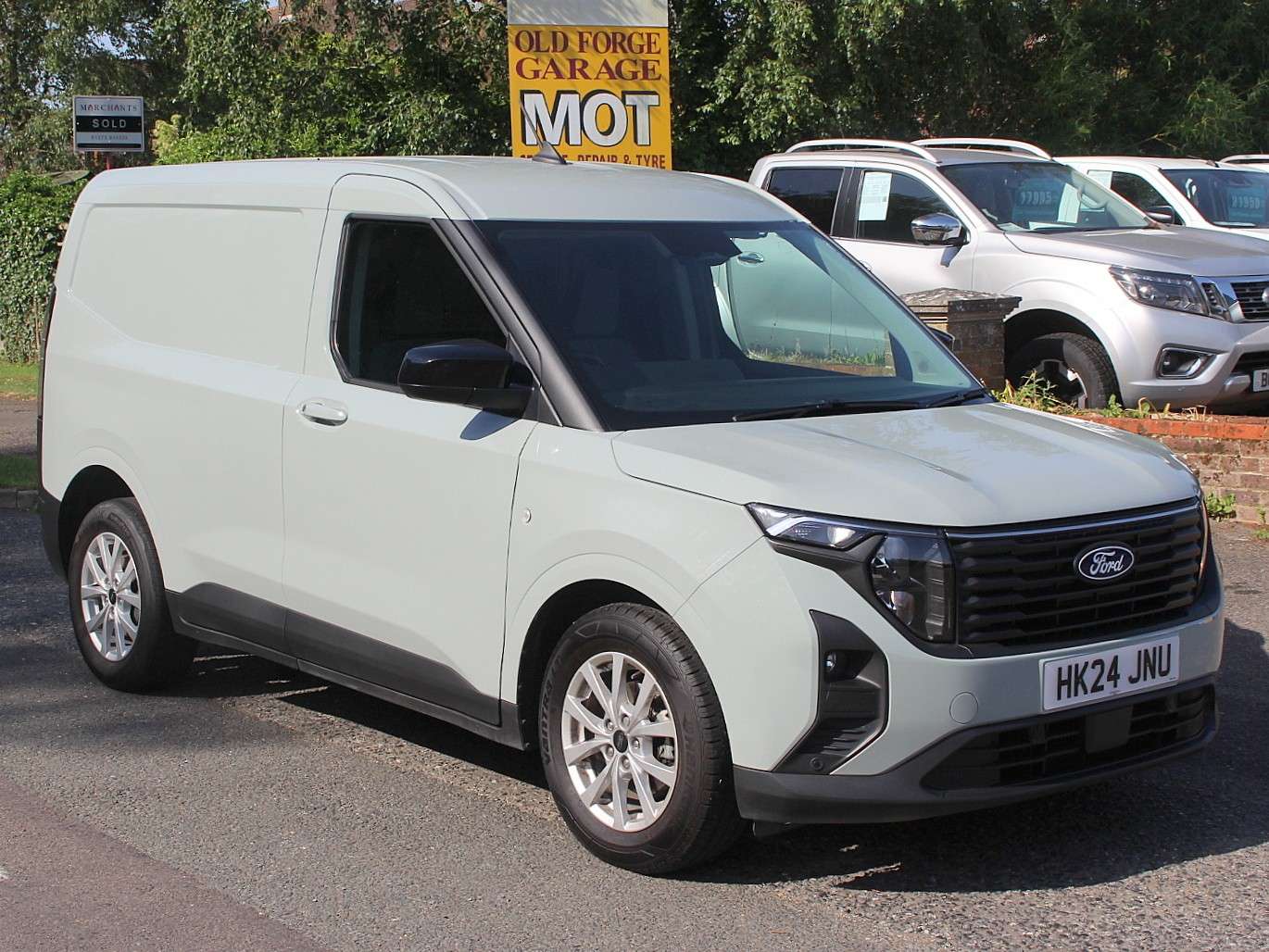 A 2024 FORD TRANSIT COURIER 1.0 EcoBoost Limited Panel Van 5dr Petrol Manual SWB Euro 6 (s/s) (125 ps) A 2024 FORD TRANSIT COURIER 1.0 EcoBoost Limited Panel Van 5dr Petrol Manual SWB Euro 6 (s/s) (125 ps)
