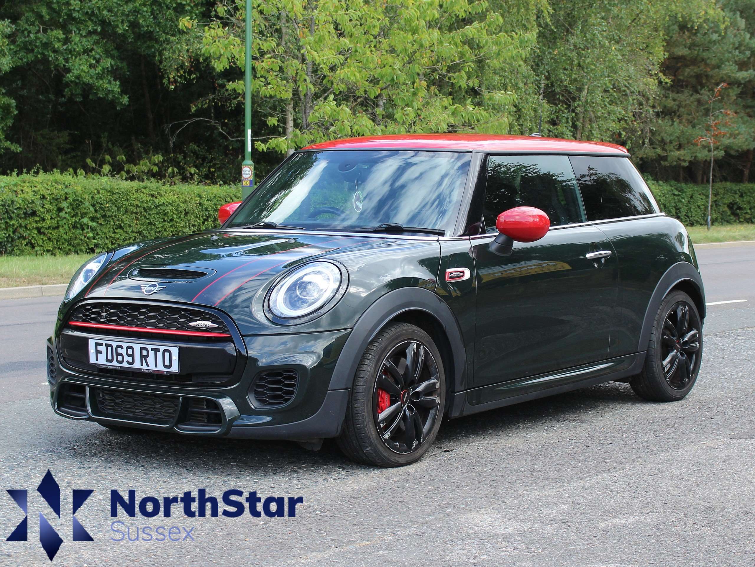 A 2020 MINI HATCH 2.0 John Cooper Works Hatchback 3dr Petrol Steptronic Euro 6 (s/s) (231 ps) A 2020 MINI HATCH 2.0 John Cooper Works Hatchback 3dr Petrol Steptronic Euro 6 (s/s) (231 ps)