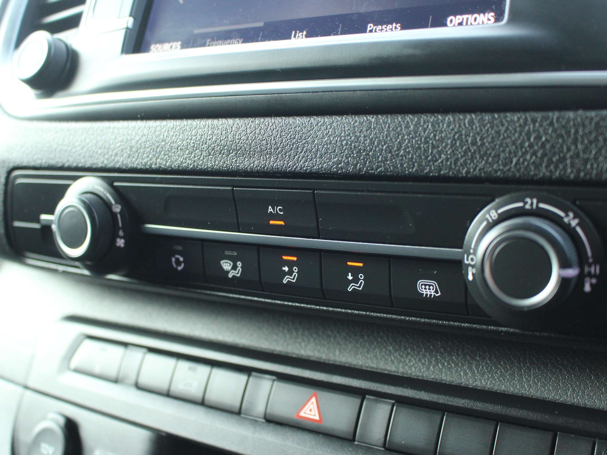 2022 VAUXHALL VIVARO 2022 VAUXHALL VIVARO