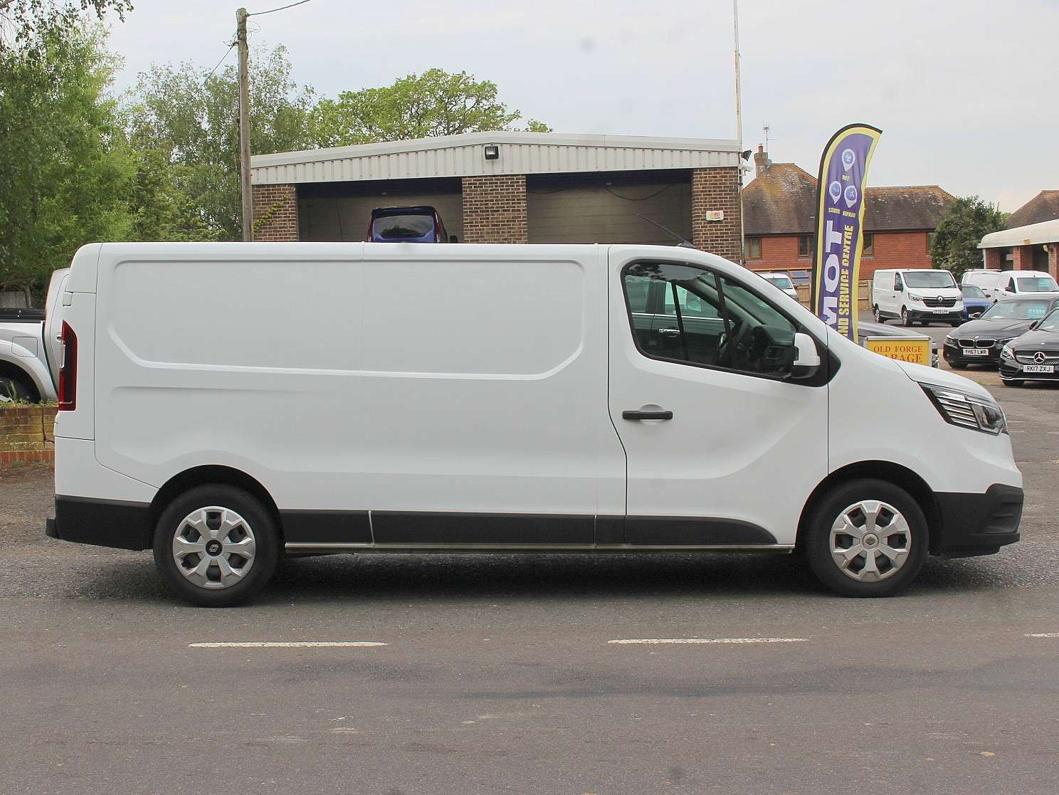 2024 RENAULT TRAFIC 2024 RENAULT TRAFIC