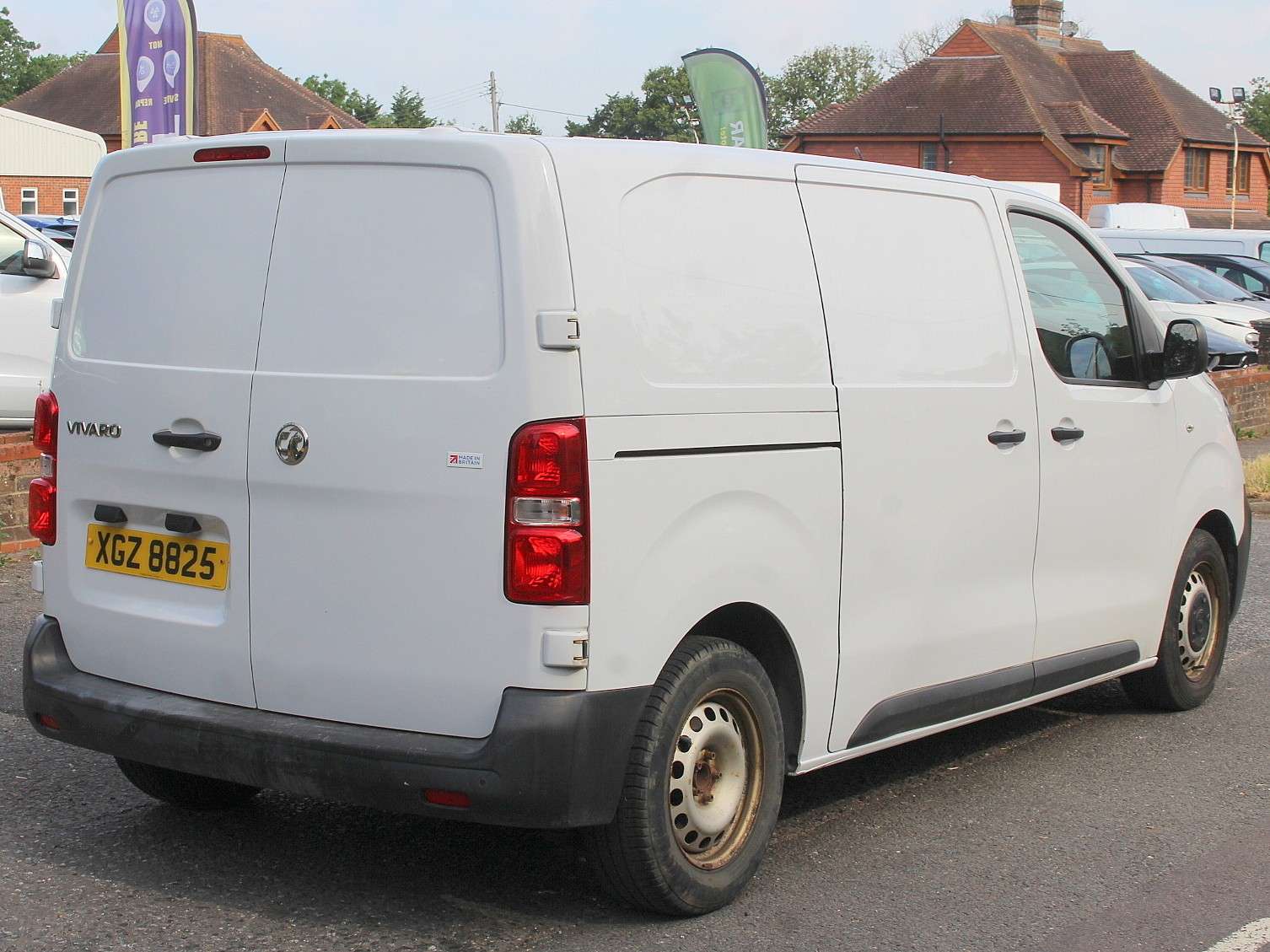 A 2022 VAUXHALL VIVARO 1.5 Turbo D 2700 Dynamic Panel Van 6dr Diesel Manual L1 H1 Euro 6 (s/s) (120 ps) A 2022 VAUXHALL VIVARO 1.5 Turbo D 2700 Dynamic Panel Van 6dr Diesel Manual L1 H1 Euro 6 (s/s) (120 ps)