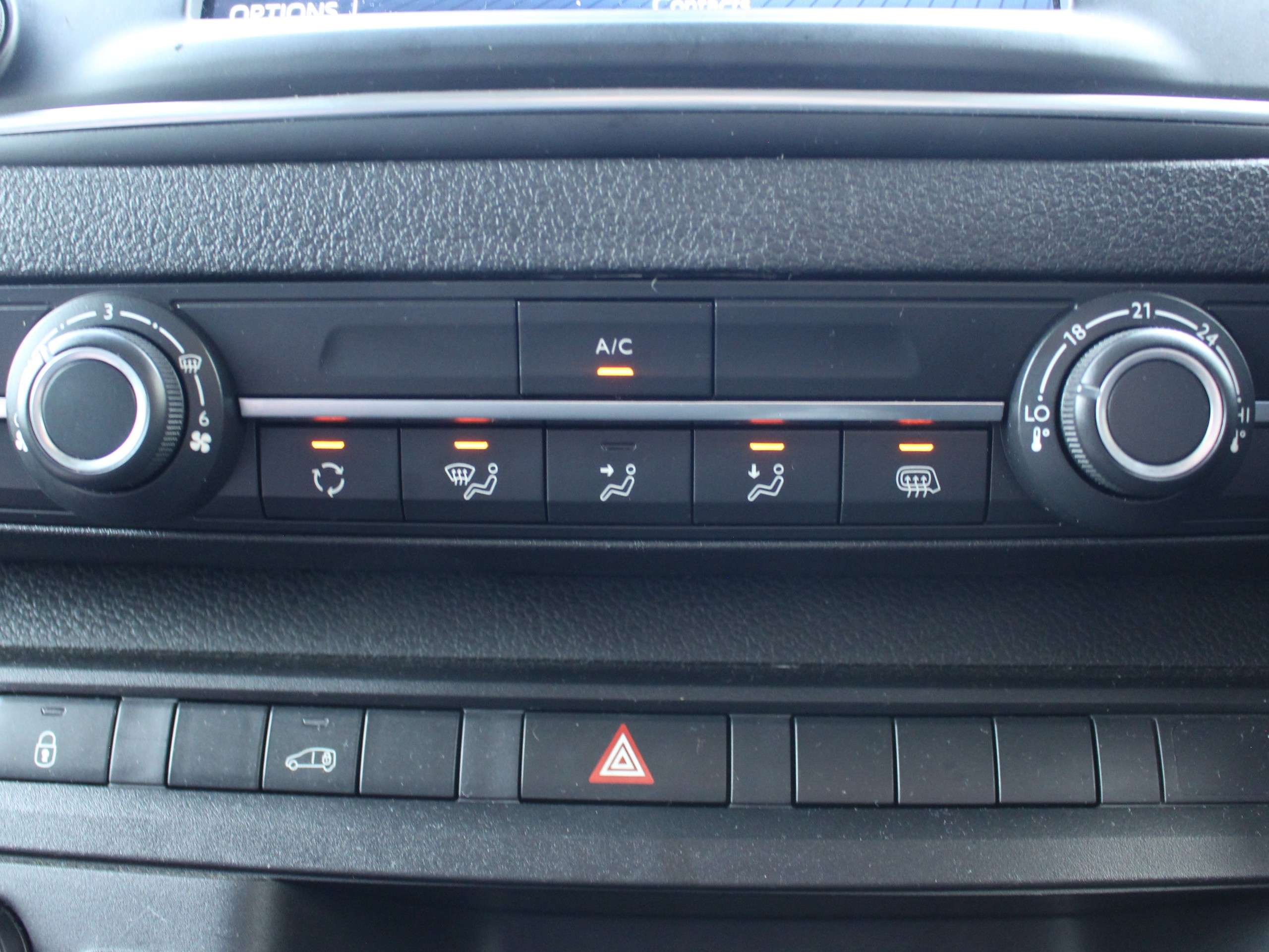 2023 TOYOTA PROACE 2023 TOYOTA PROACE